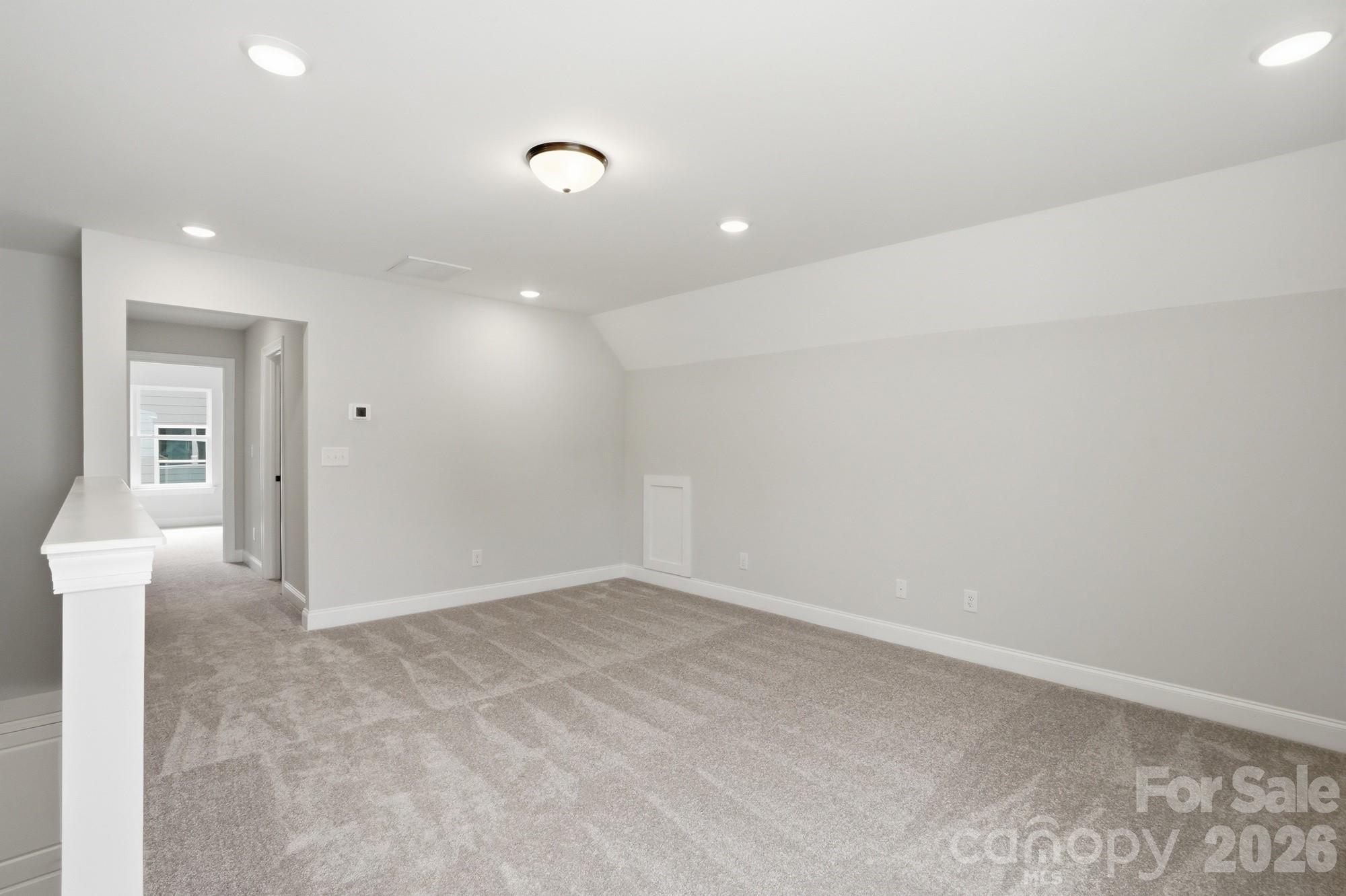 122 S Dunlavin Way Property Photo 34