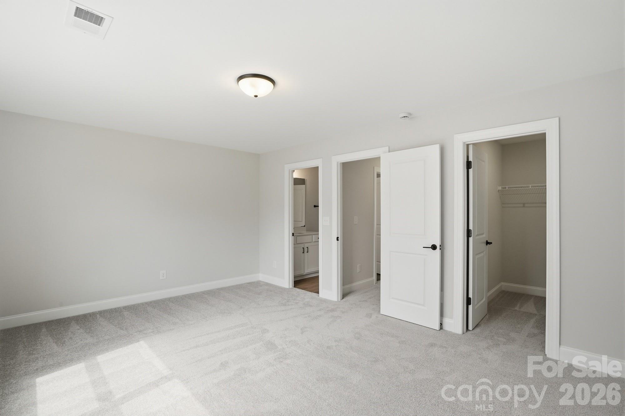 122 S Dunlavin Way Property Photo 36