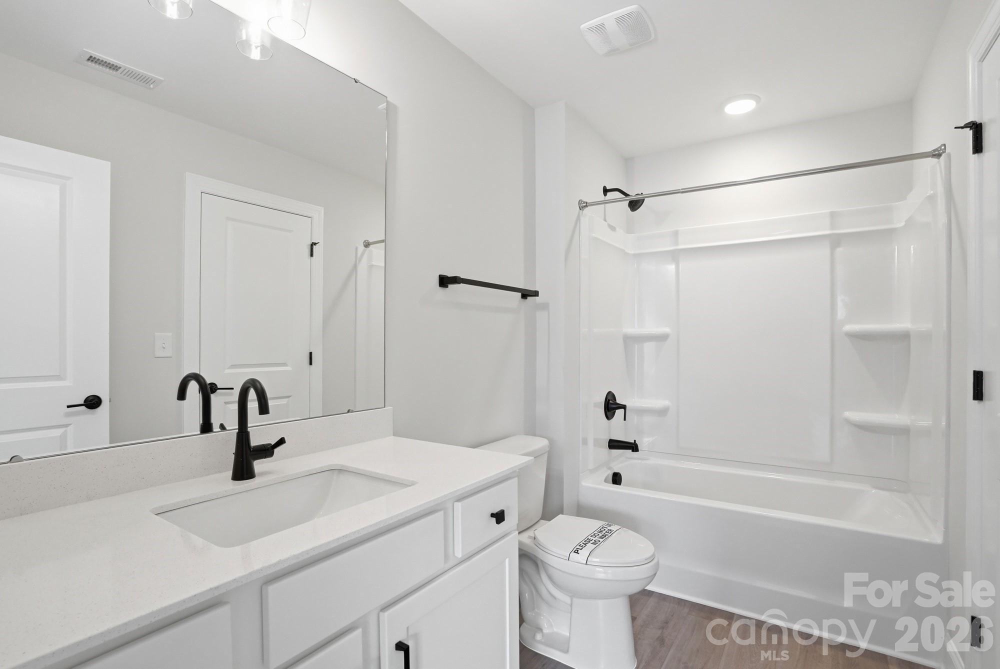 122 S Dunlavin Way Property Photo 38