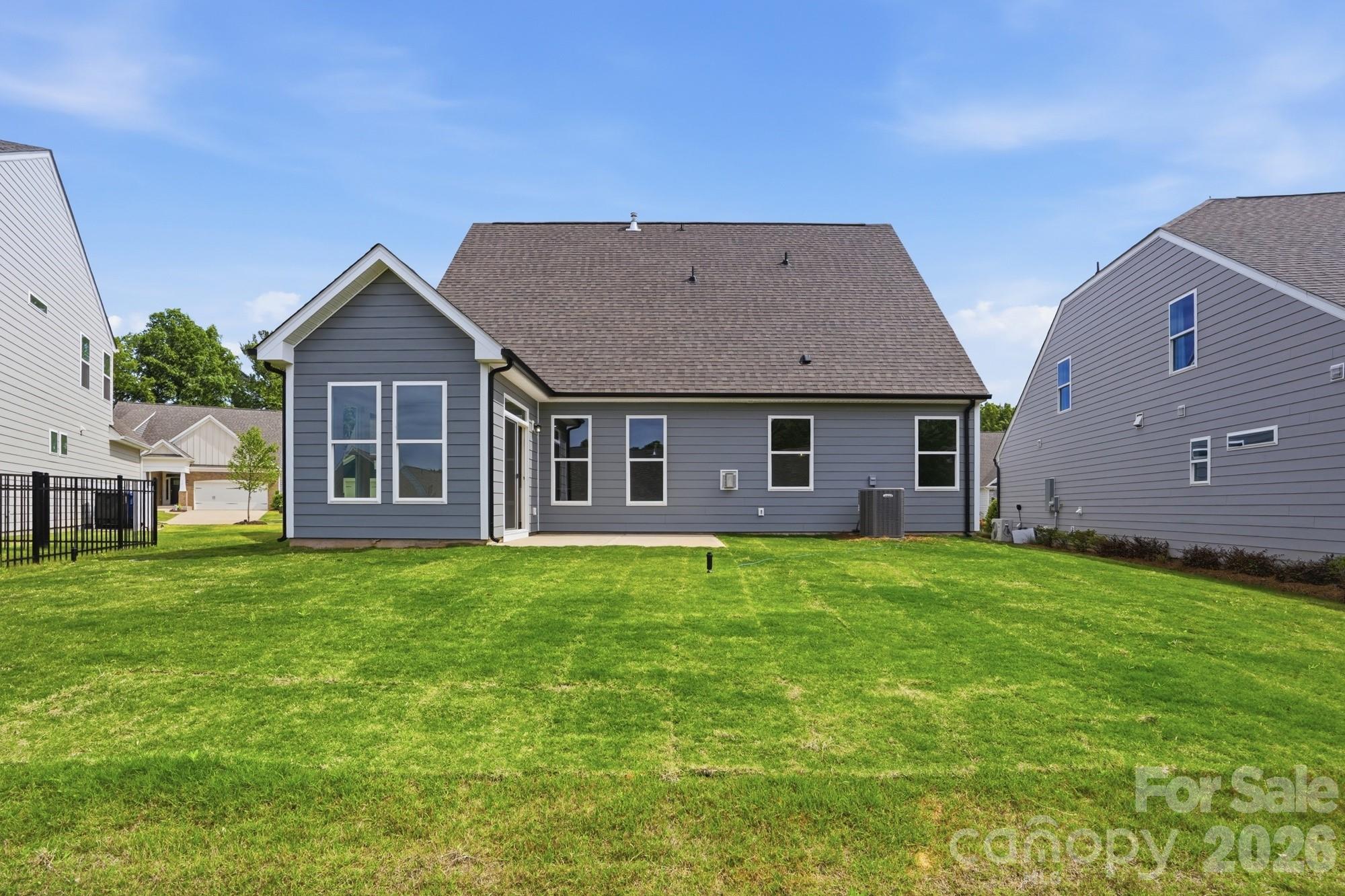 122 S Dunlavin Way Property Photo 45