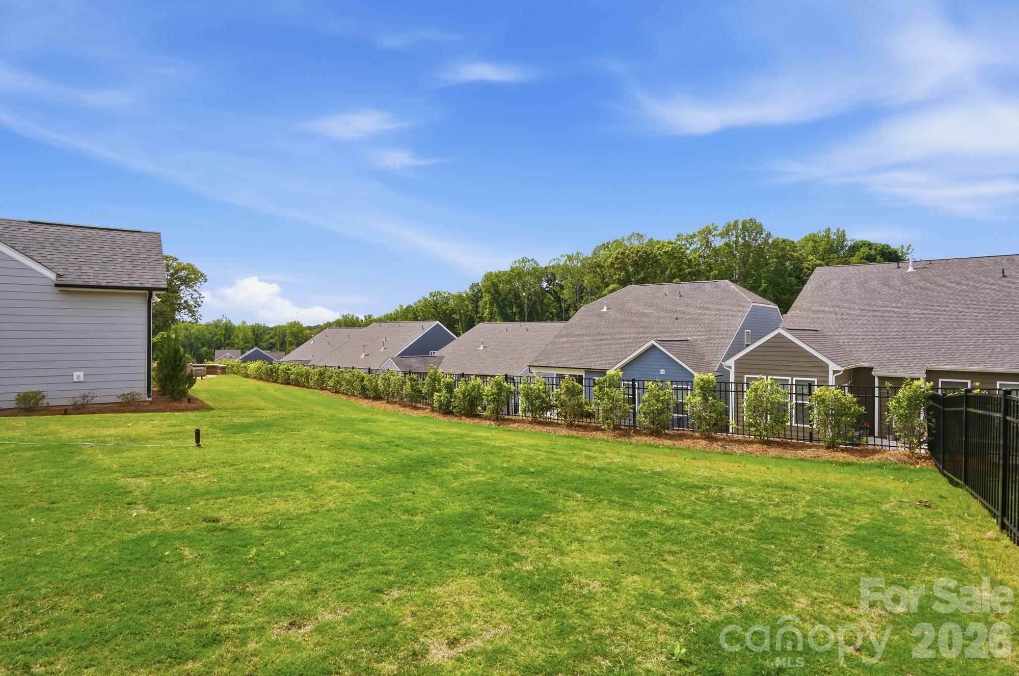 122 S Dunlavin Way Property Photo 46