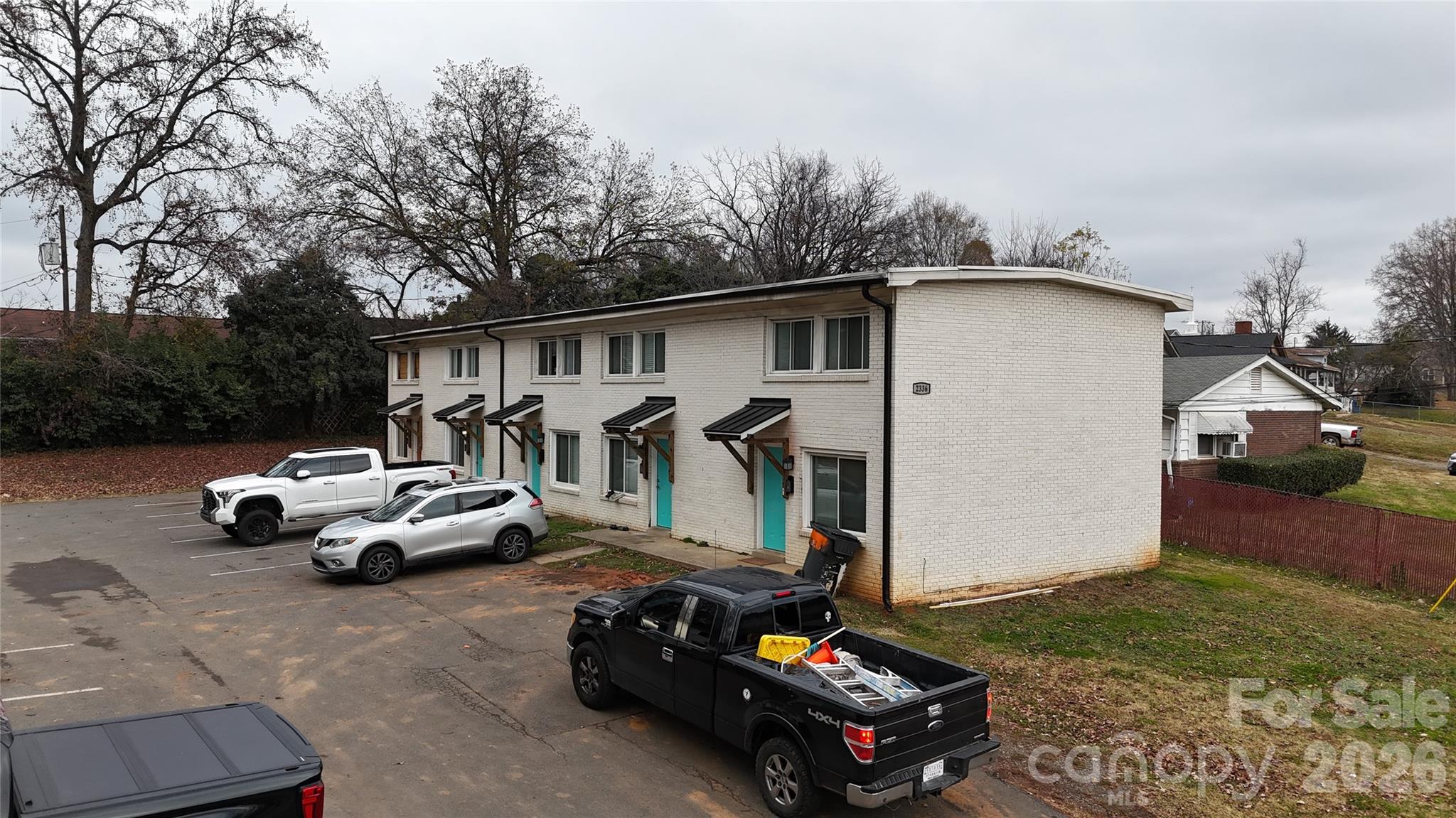 2336 Julia Avenue Property Photo 1