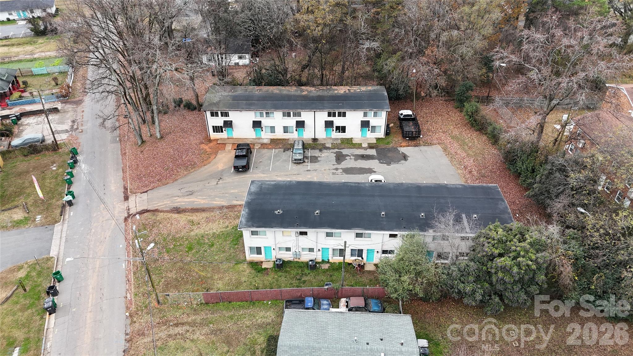 2336 Julia Avenue Property Photo 6
