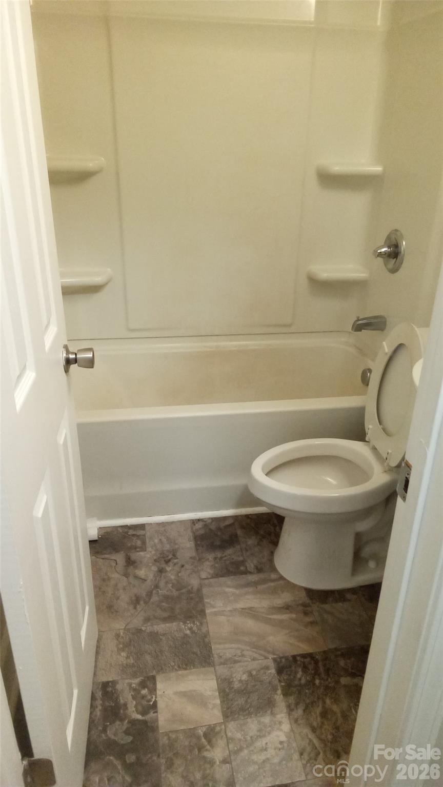 2336 Julia Avenue Property Photo 14