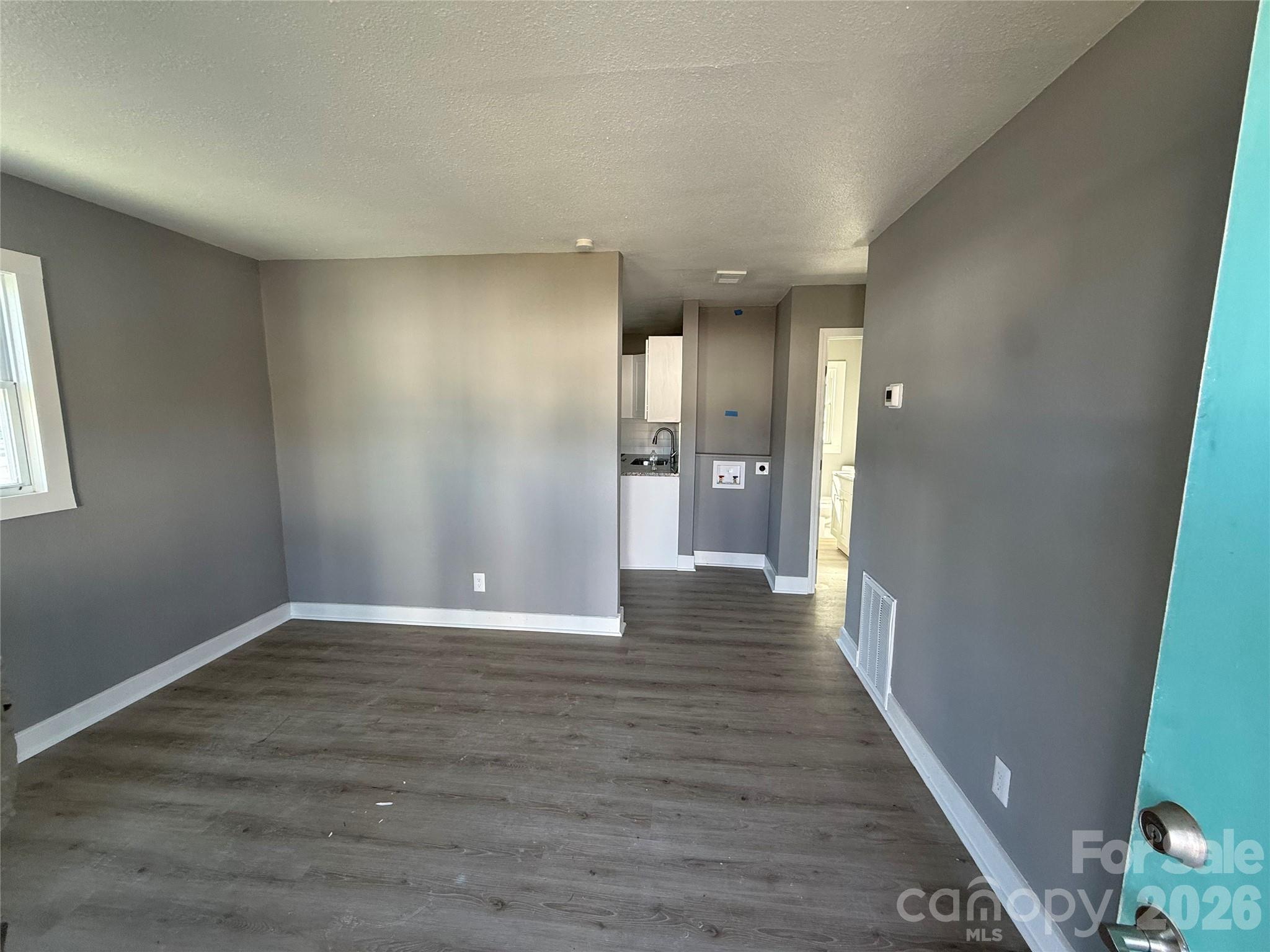 2232 Alma Court Property Photo 13