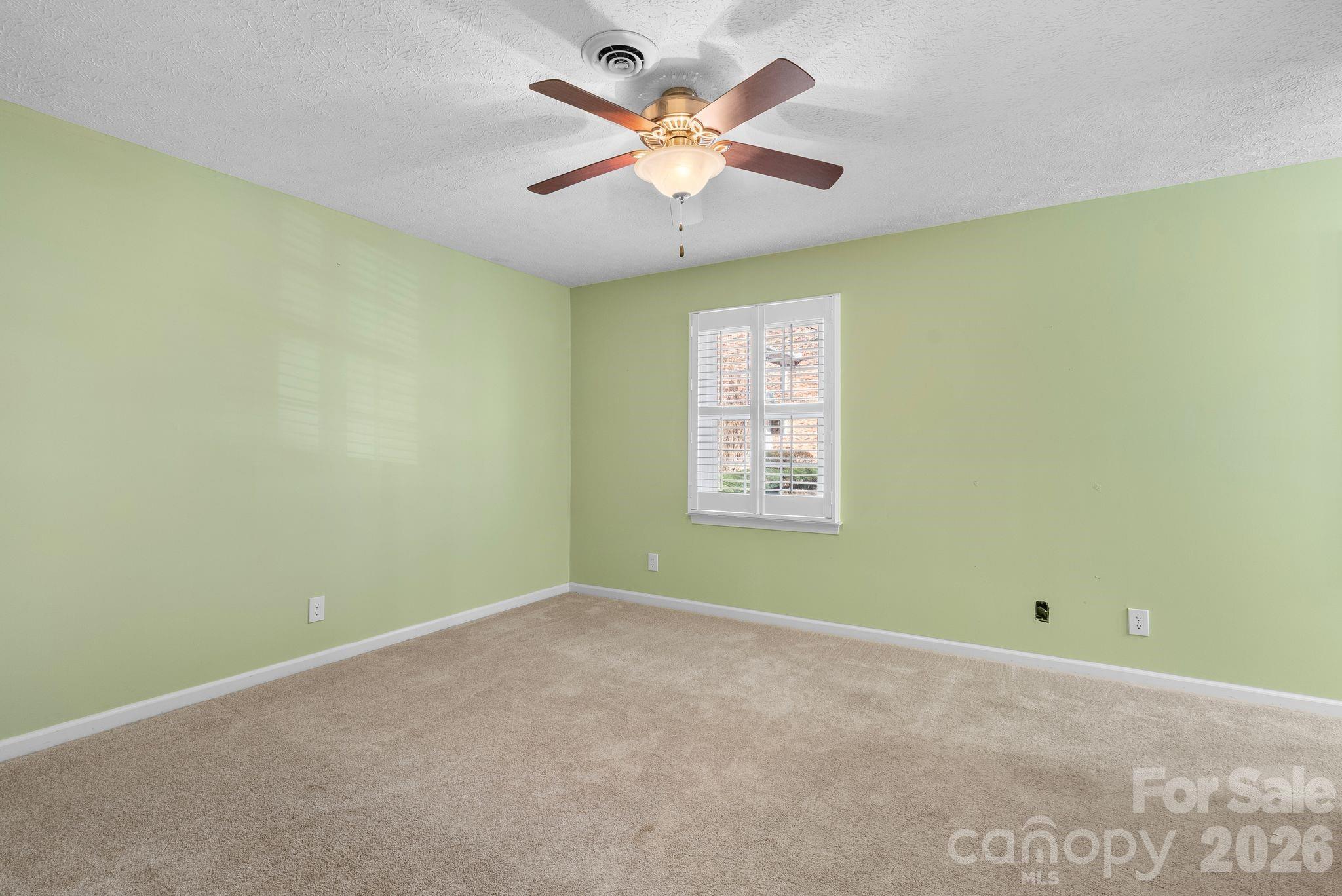 1411 Kensington Road Property Photo 25