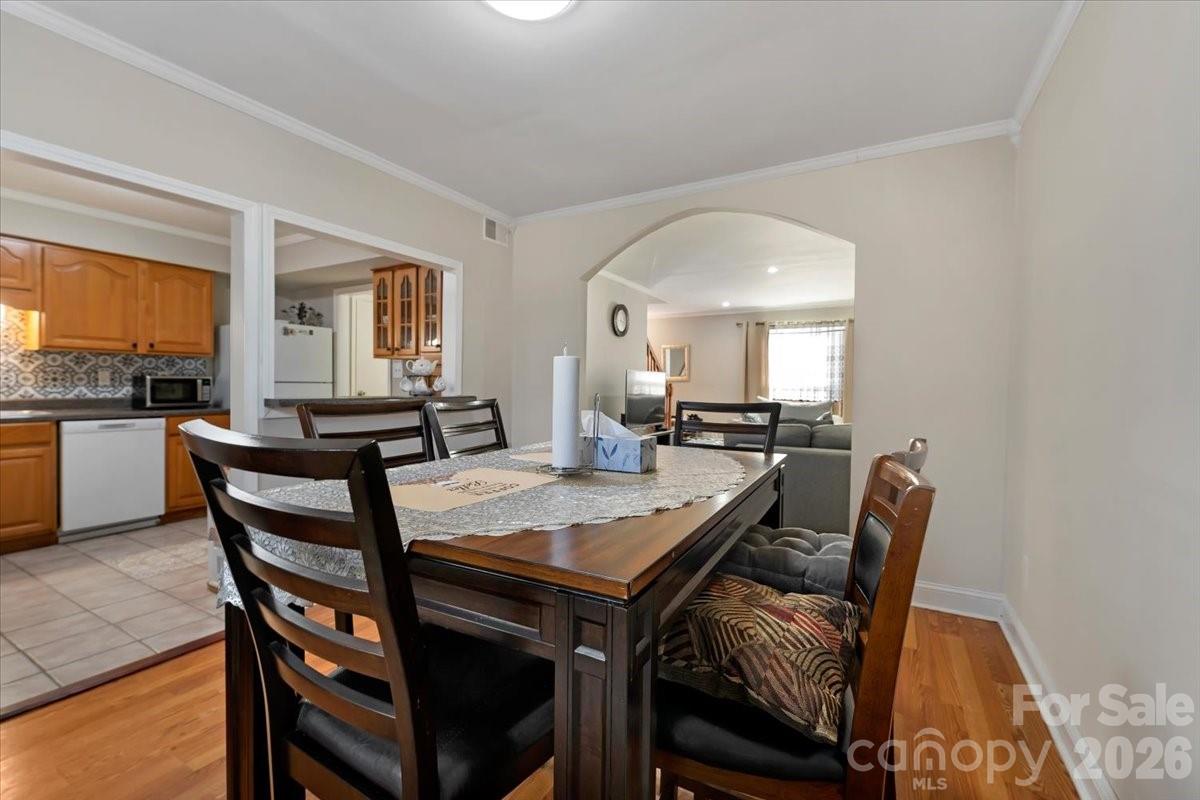 7920 Shady Oak Trail Property Photo 11