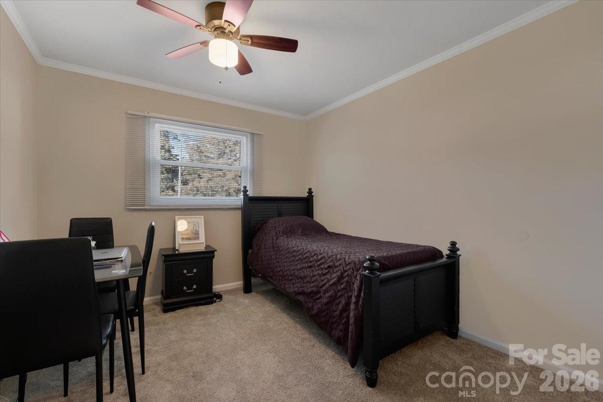 7920 Shady Oak Trail Property Photo 15