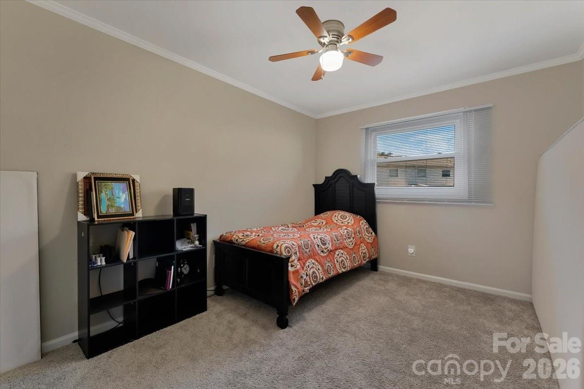 7920 Shady Oak Trail Property Photo 17