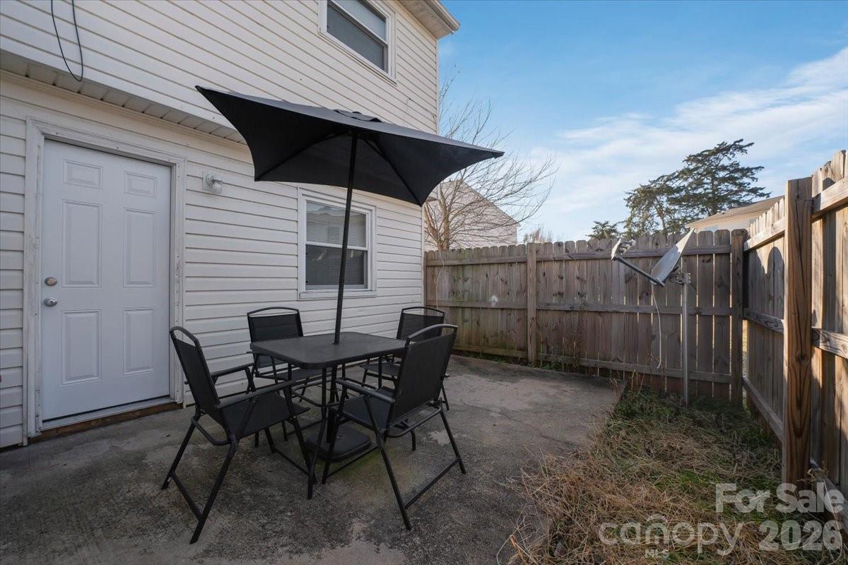 7920 Shady Oak Trail Property Photo 27