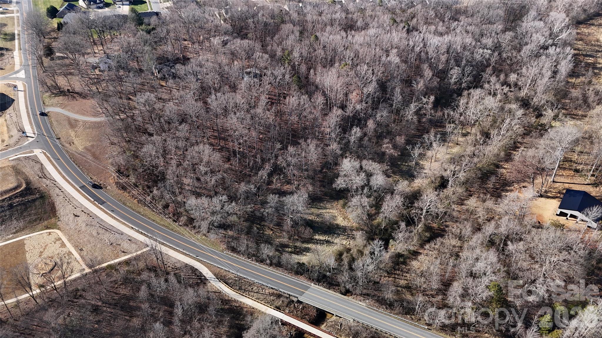 173 Rocky River Road Property Photo 3