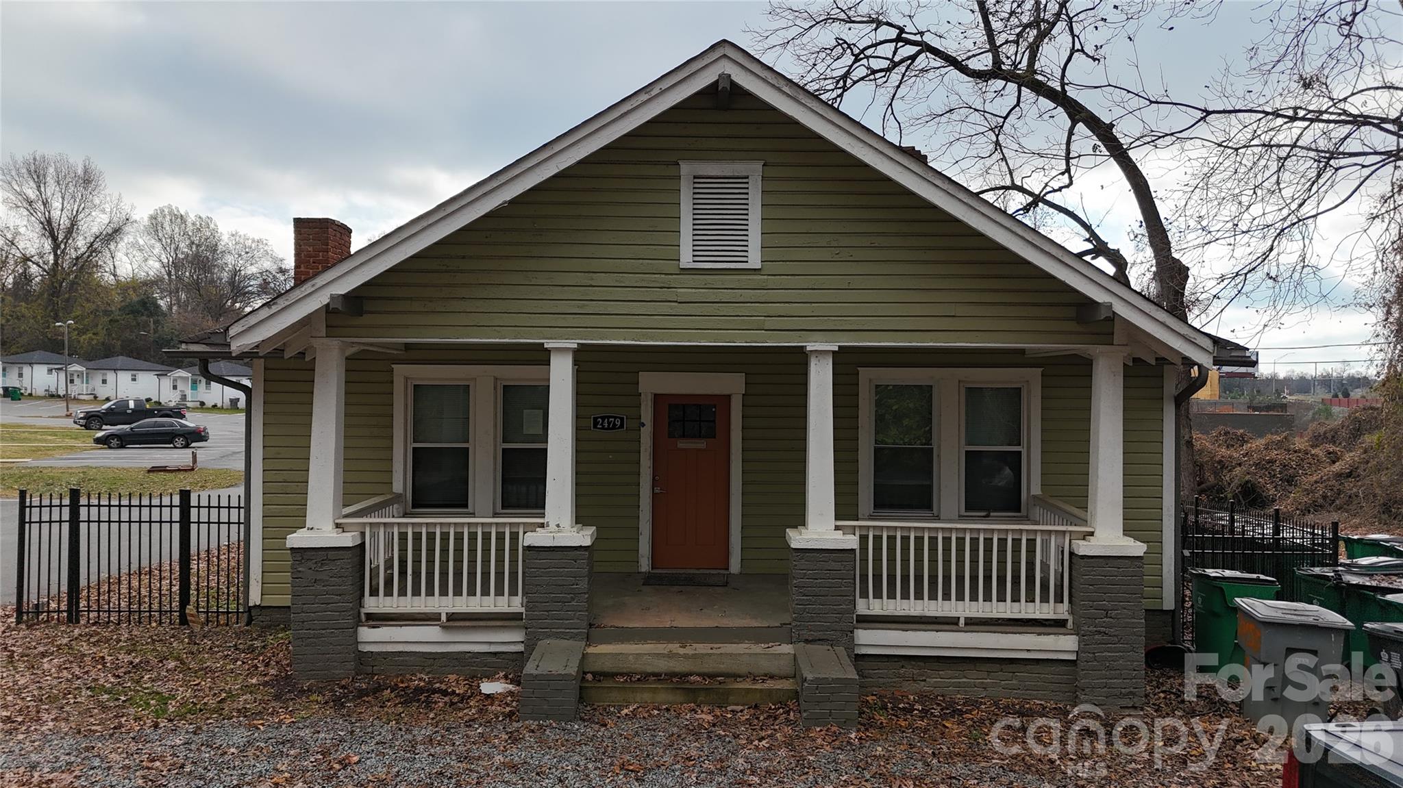 2479 Julia Avenue Property Photo 3