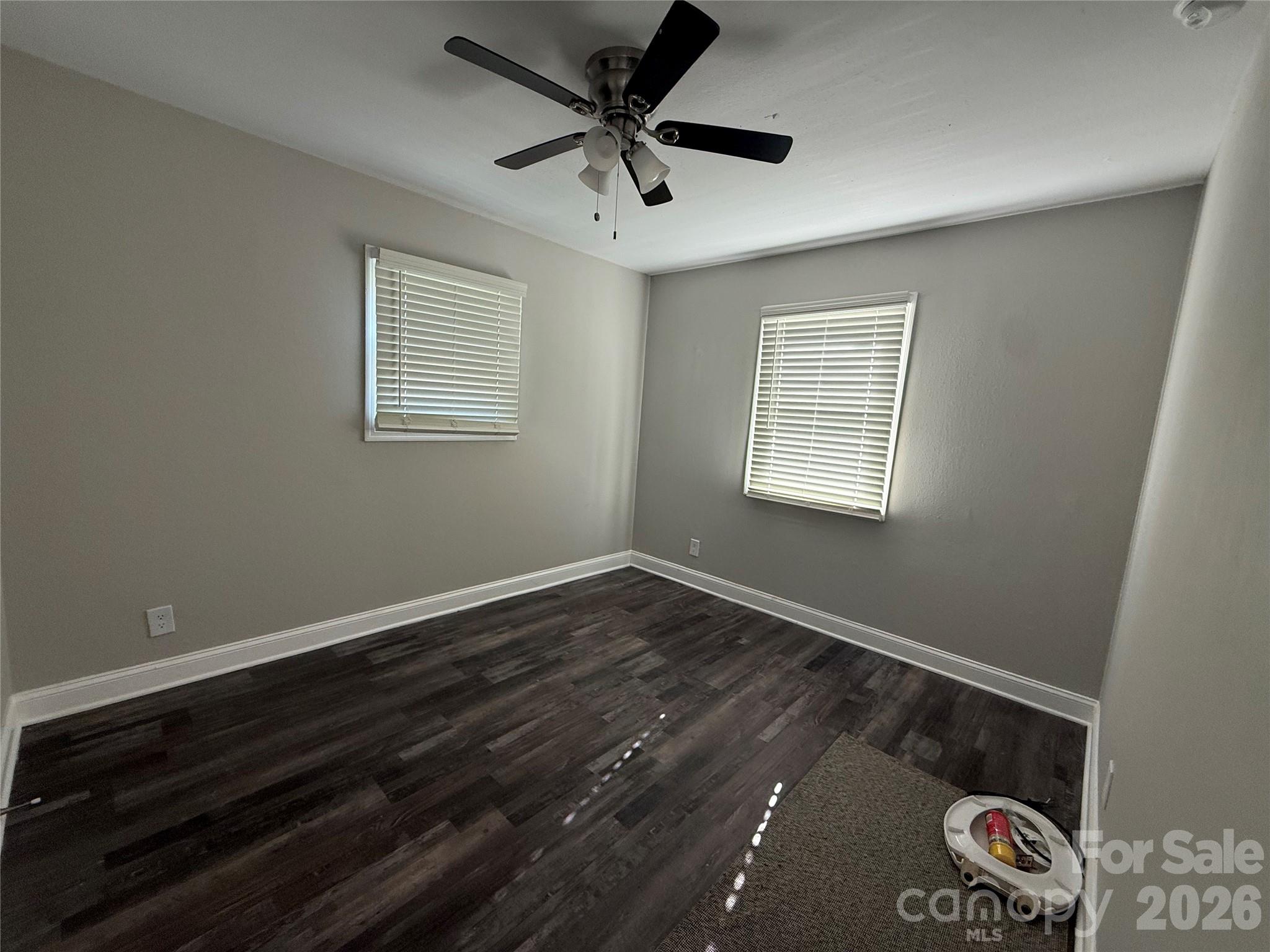 2479 Julia Avenue Property Photo 7
