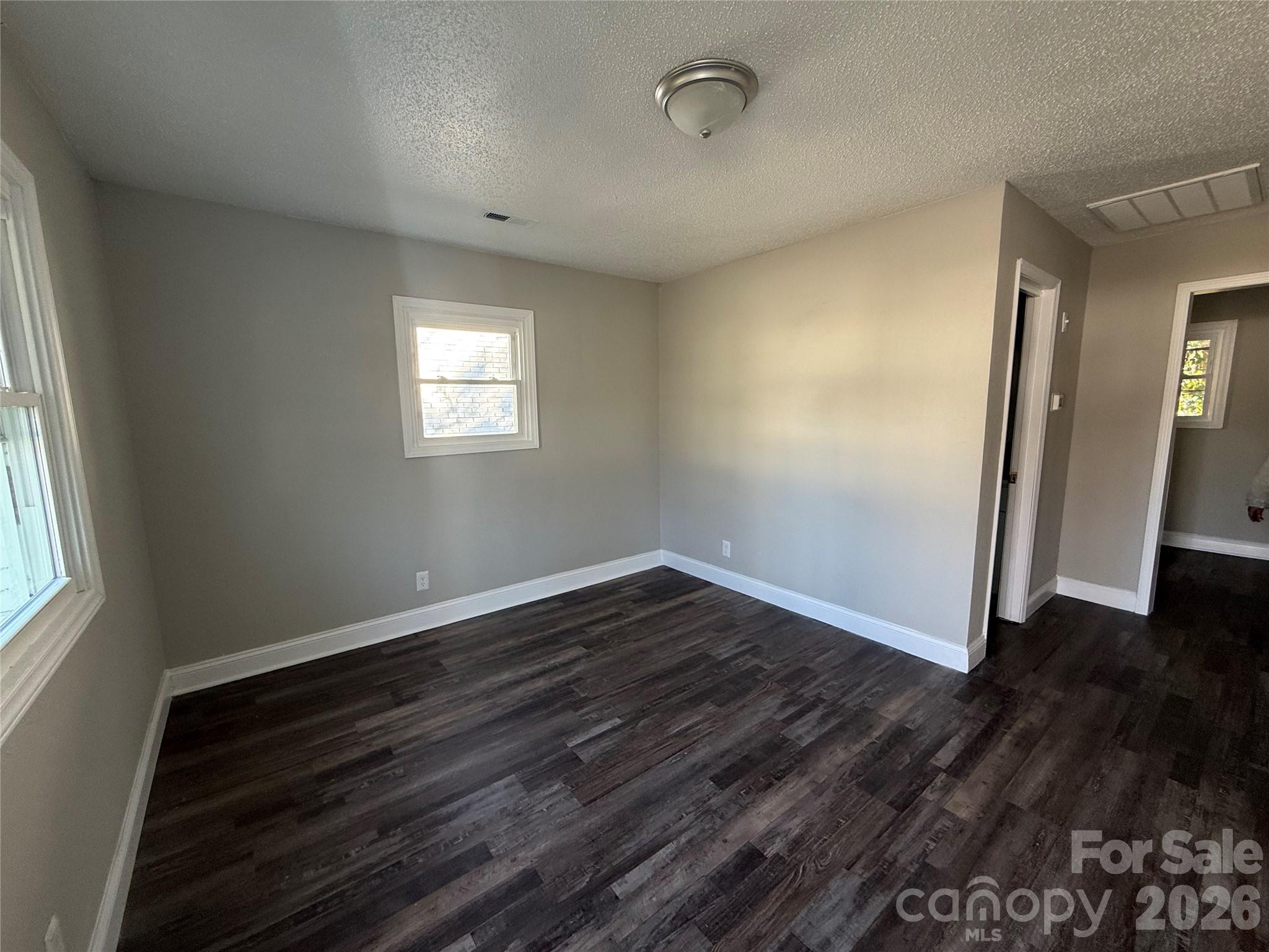2479 Julia Avenue Property Photo 13