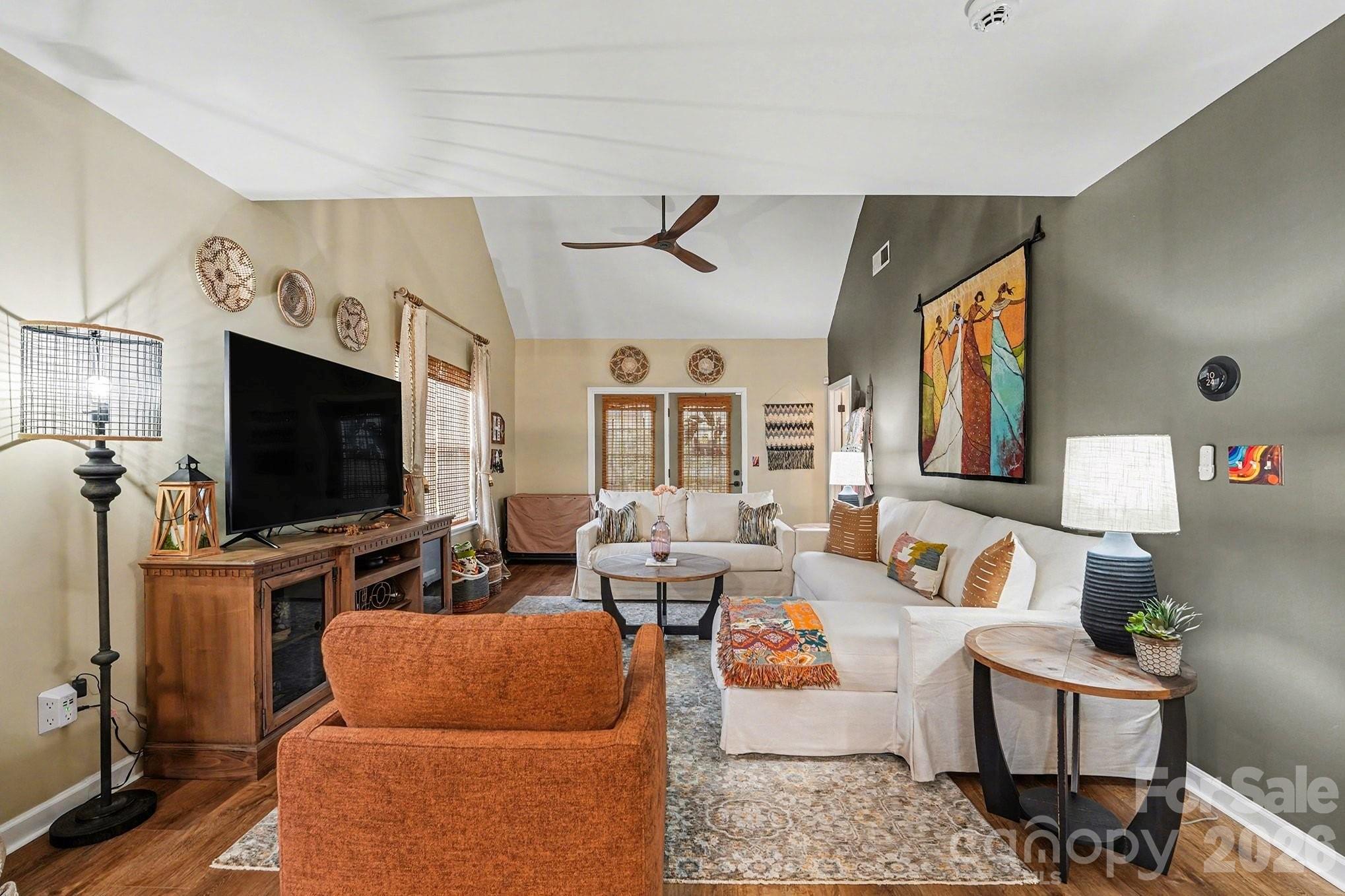 8331 Christmas Court 5401 Property Photo 16
