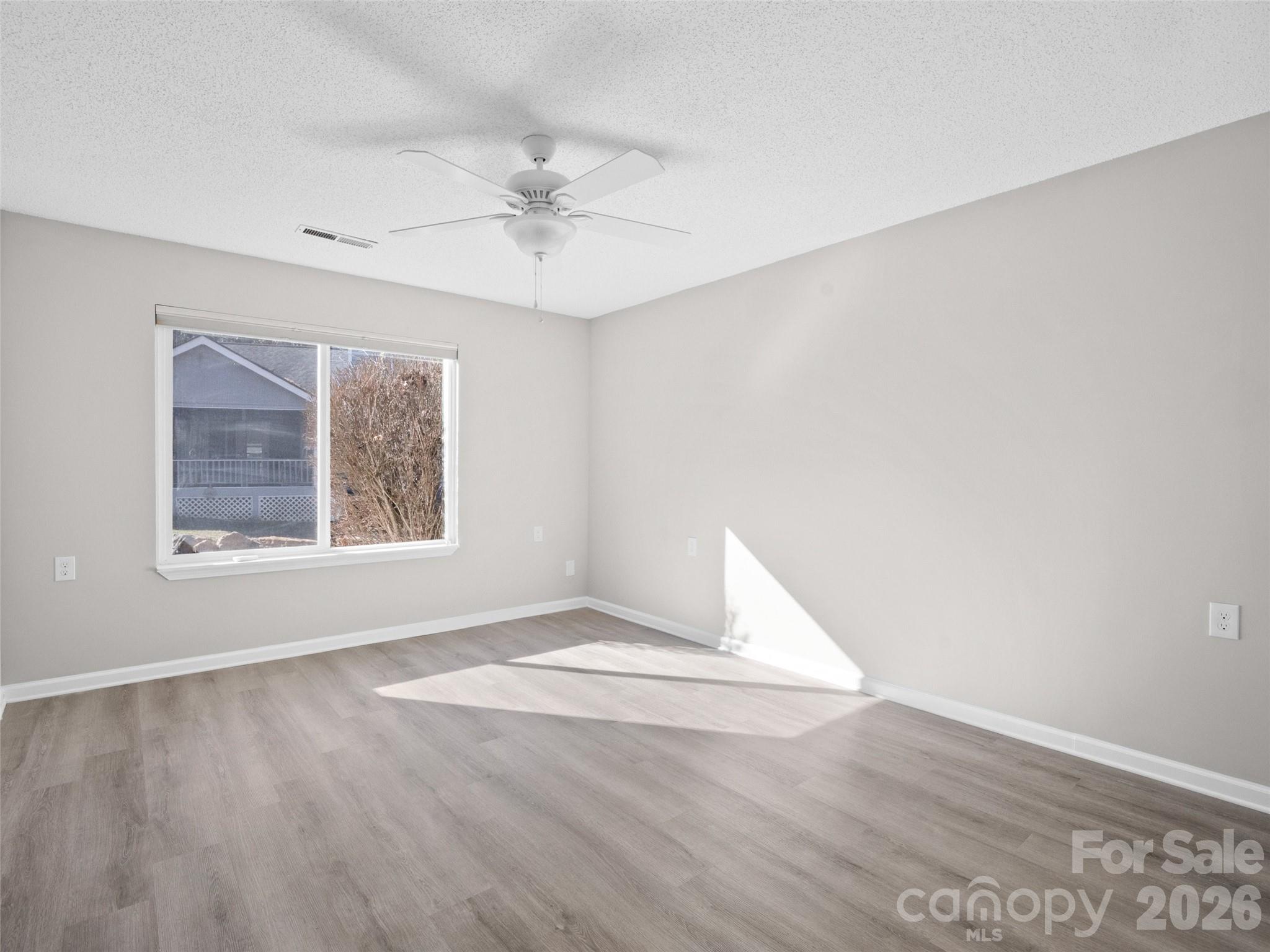 102 Llama Way Property Photo 18