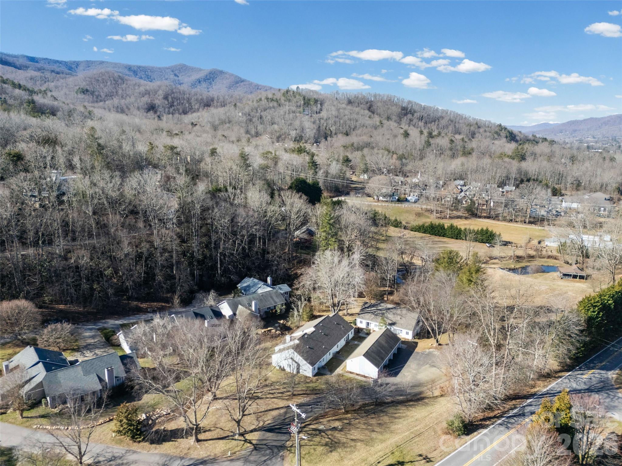 102 Llama Way Property Photo 31