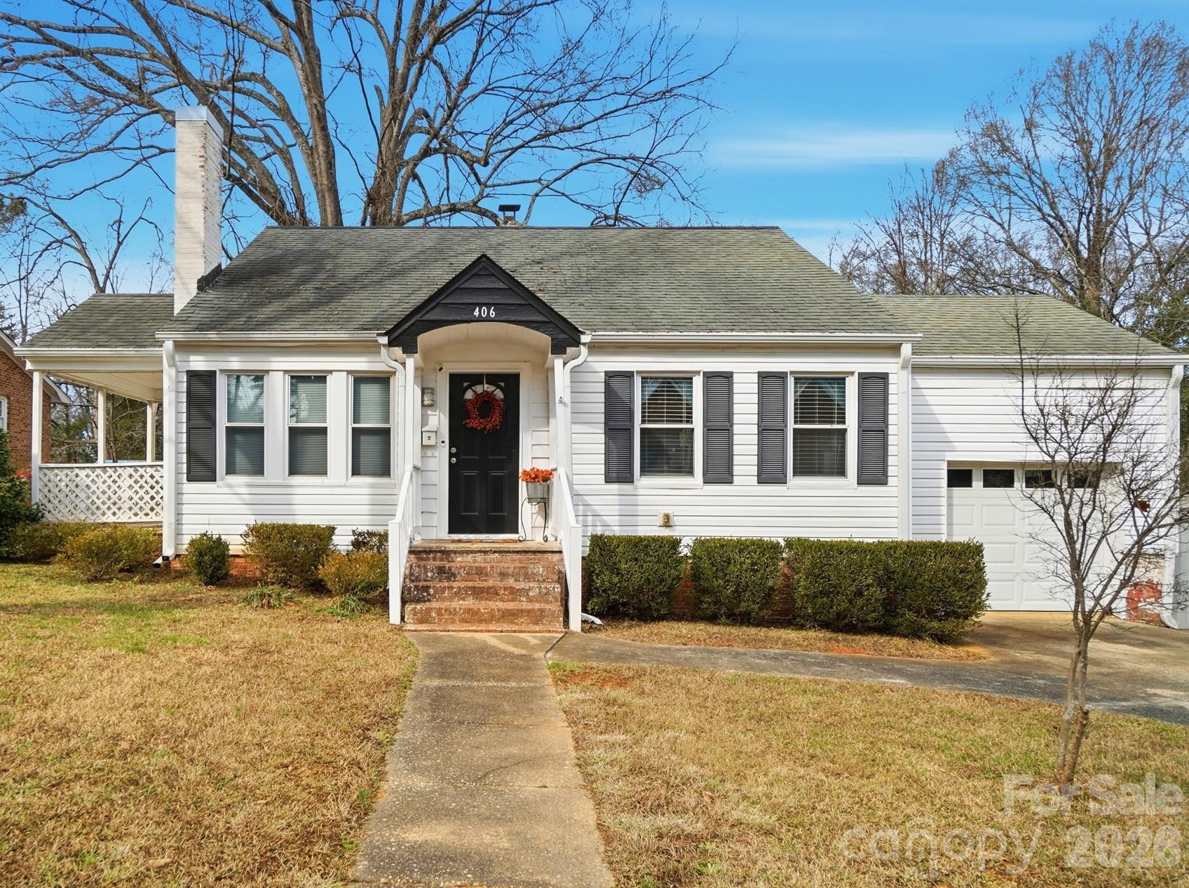 406 N Thompson Street Property Photo 1