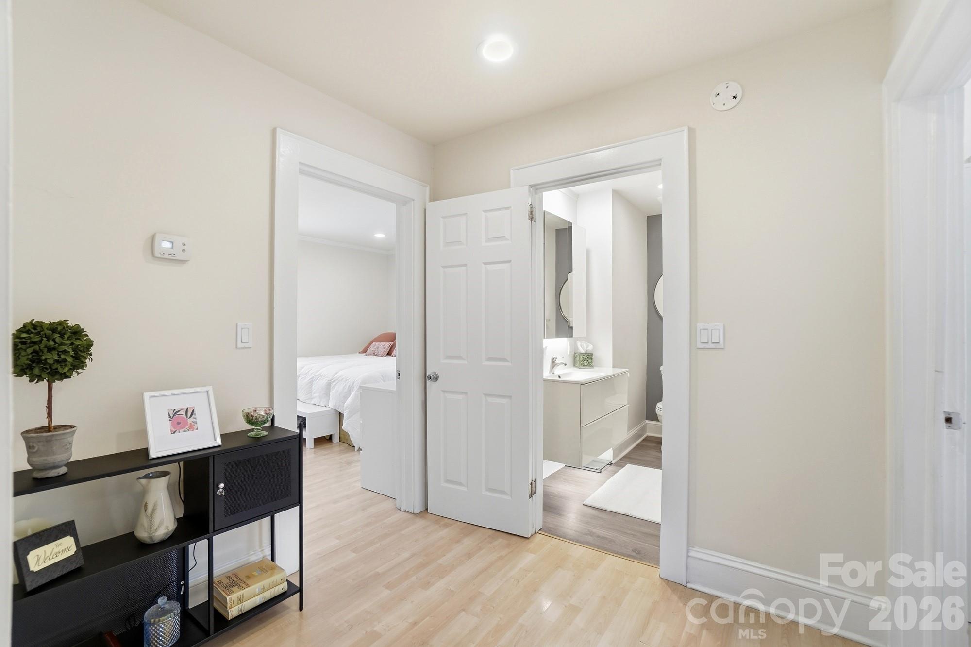 406 N Thompson Street Property Photo 15