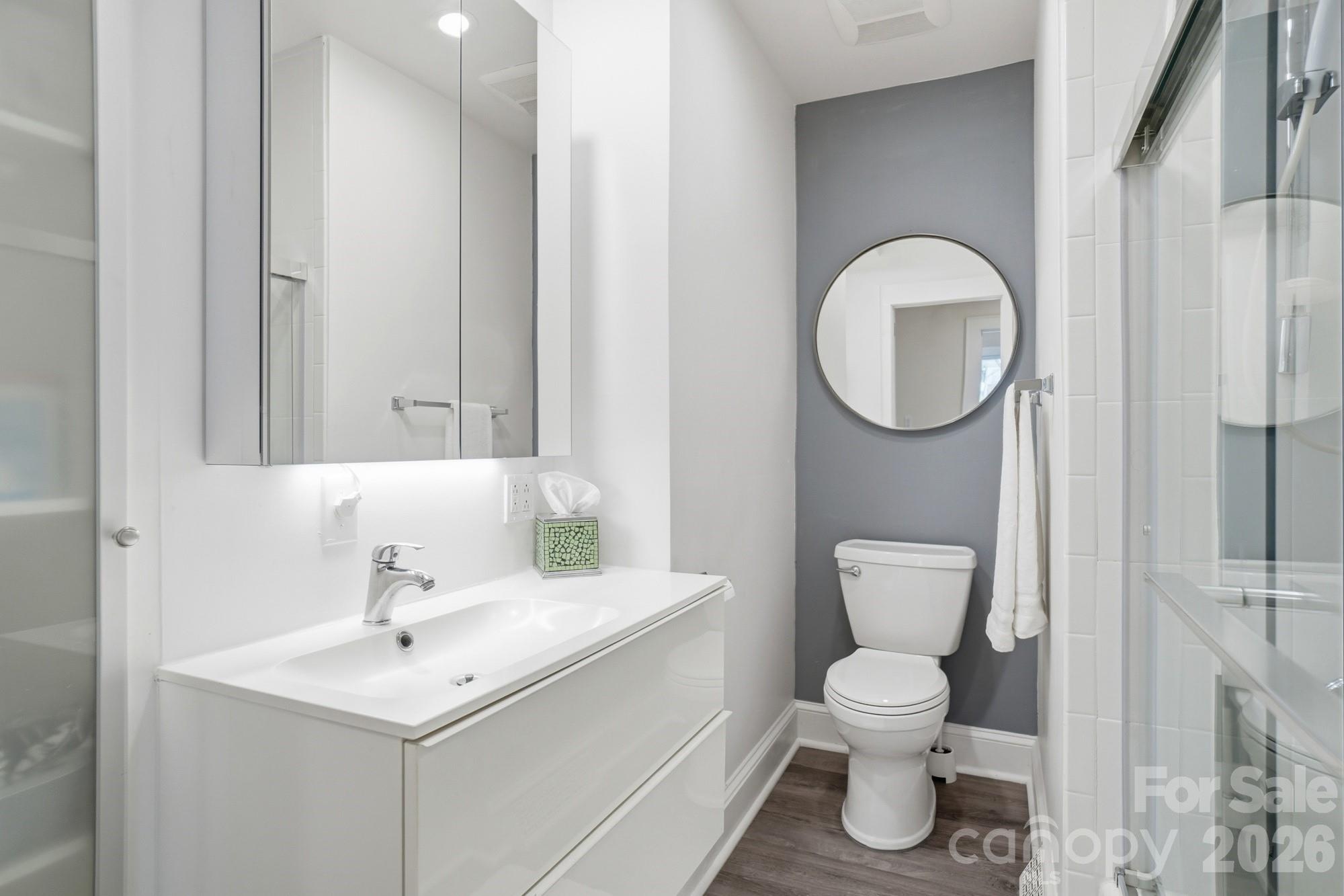 406 N Thompson Street Property Photo 18