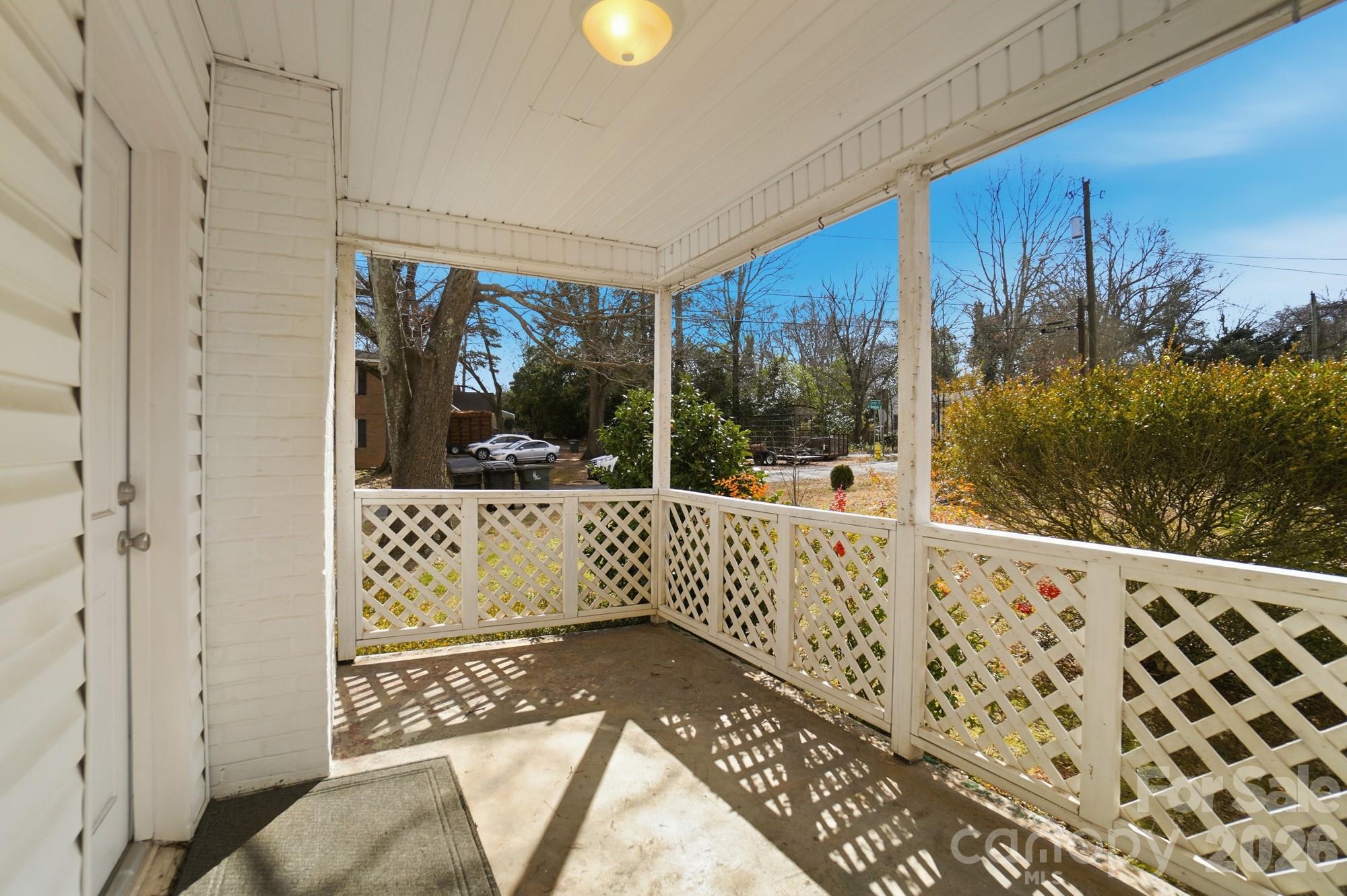 406 N Thompson Street Property Photo 22
