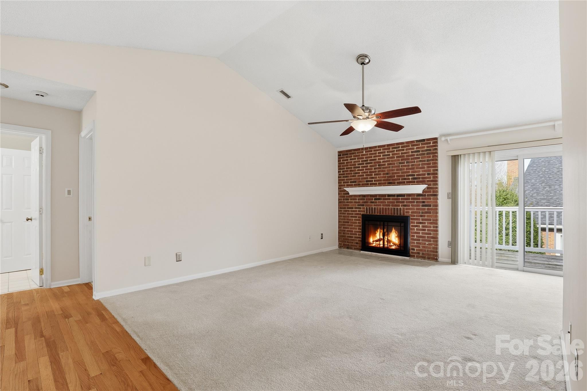 9209 Kings Canyon Drive Property Photo 3