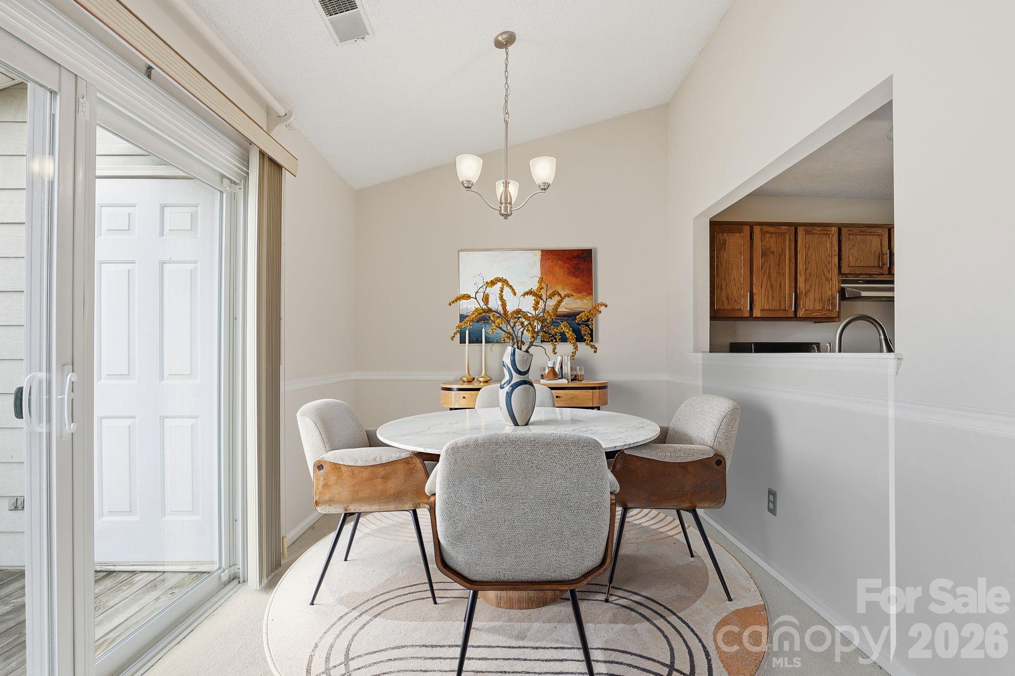 9209 Kings Canyon Drive Property Photo 8