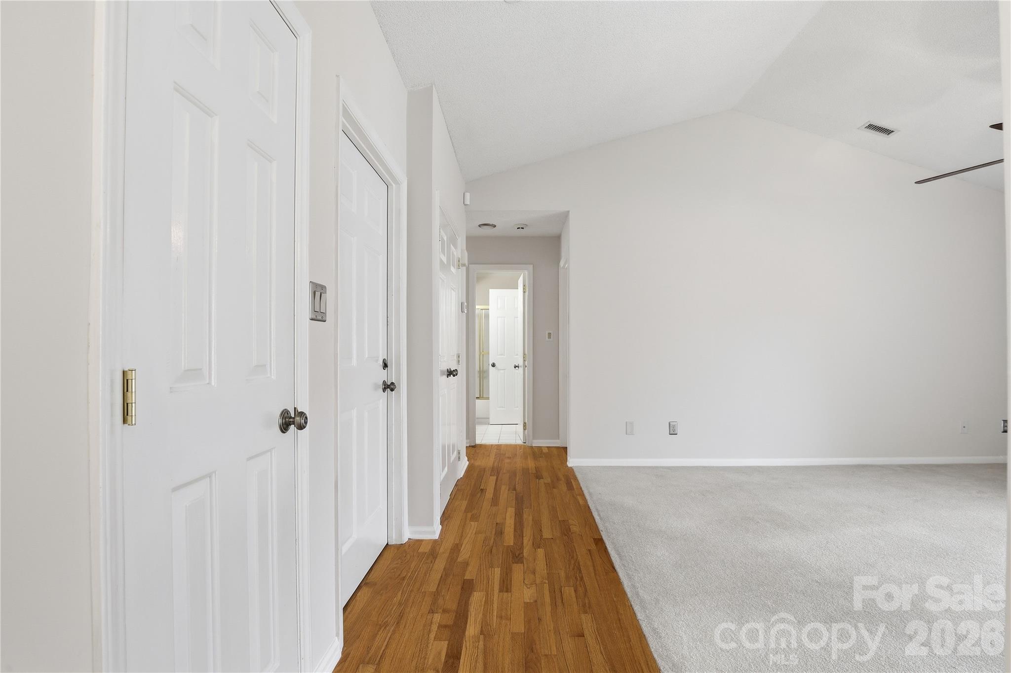 9209 Kings Canyon Drive Property Photo 9