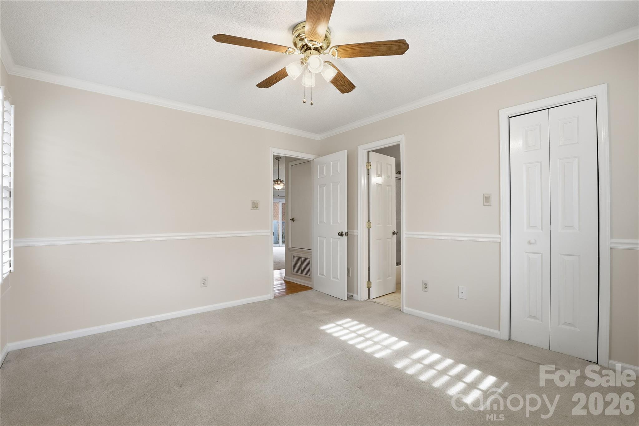 9209 Kings Canyon Drive Property Photo 16
