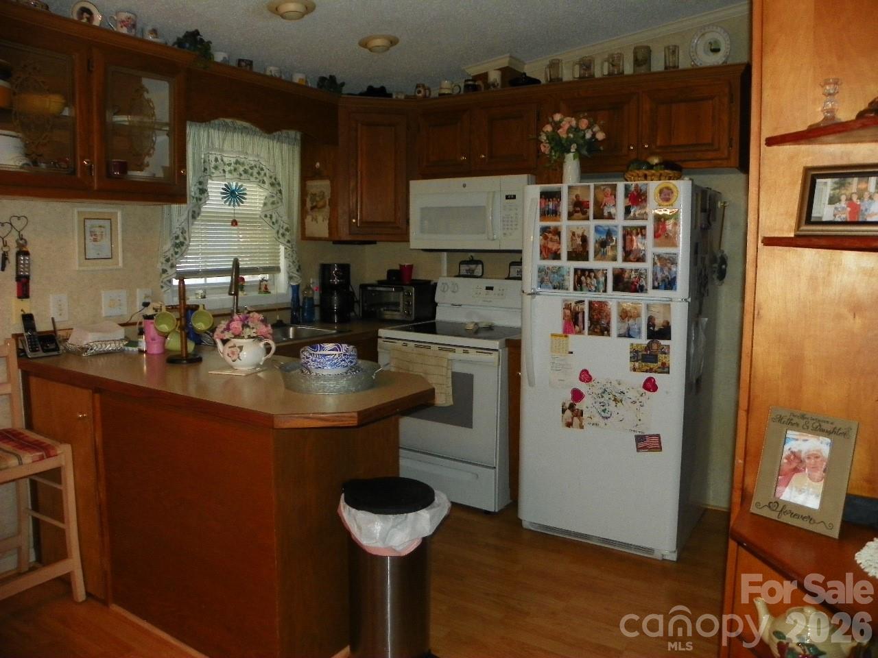 133 Pier Avenue Property Photo 10