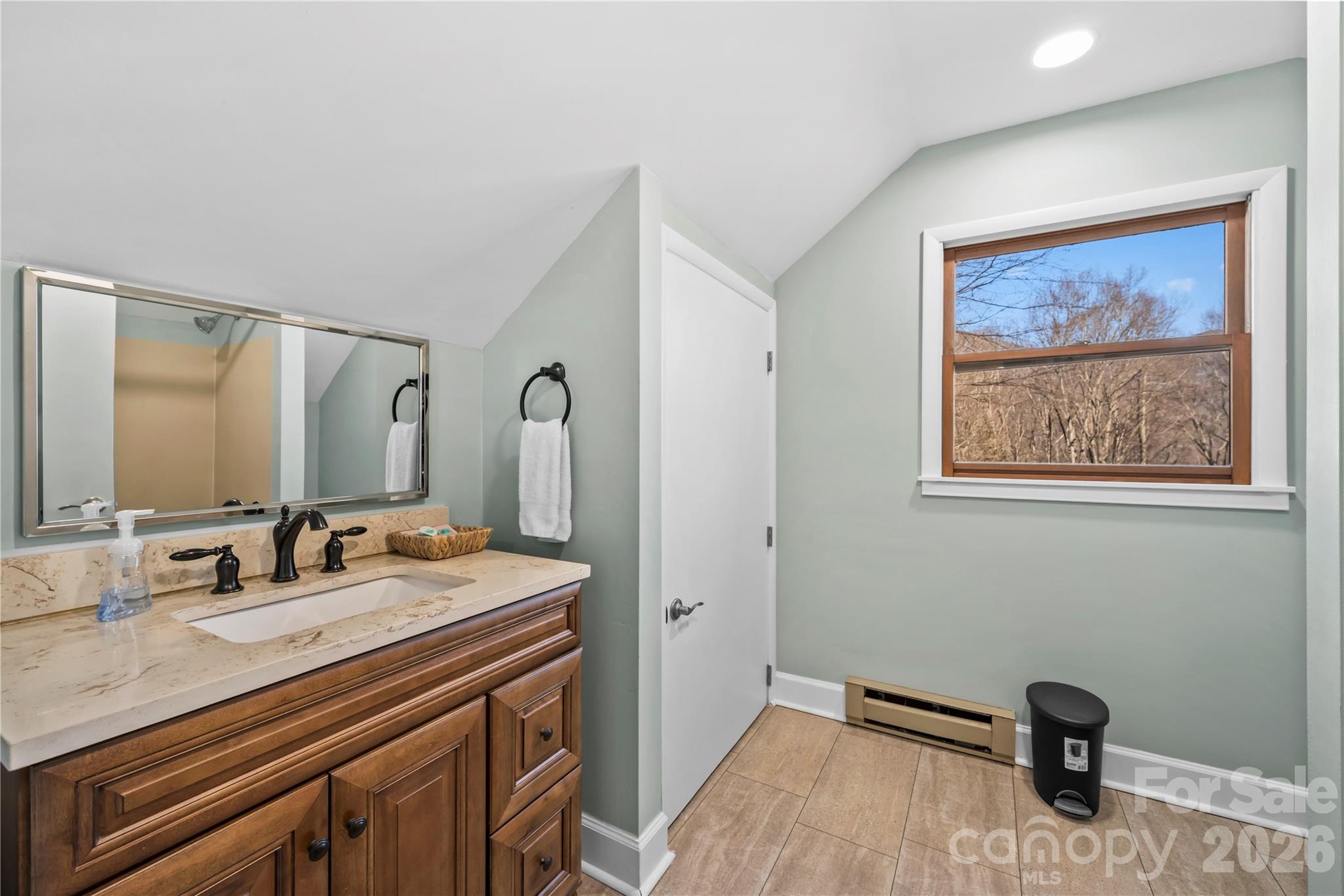 52 Treanors Place Property Photo 19