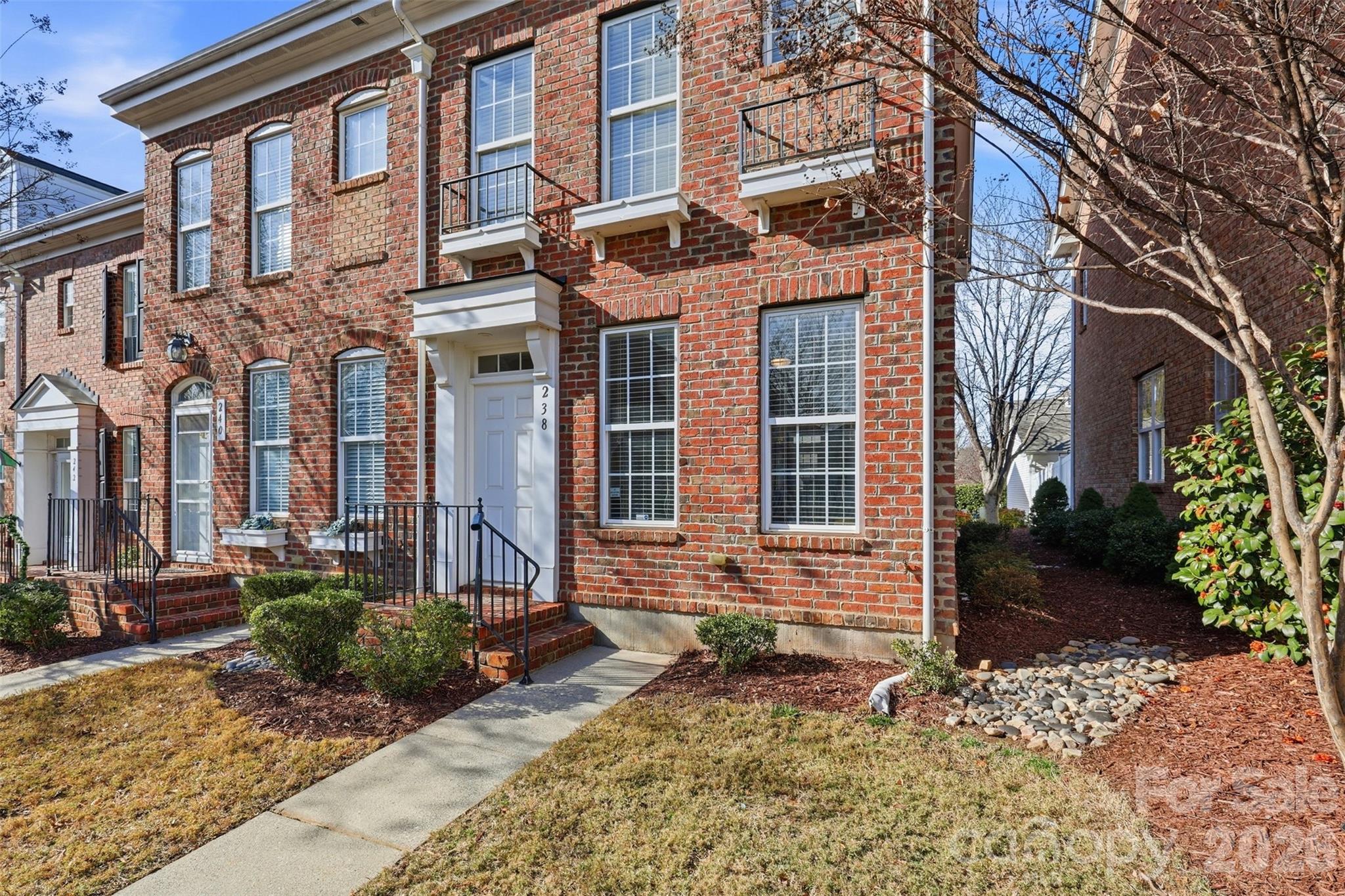 238 Welton Way Property Photo 1