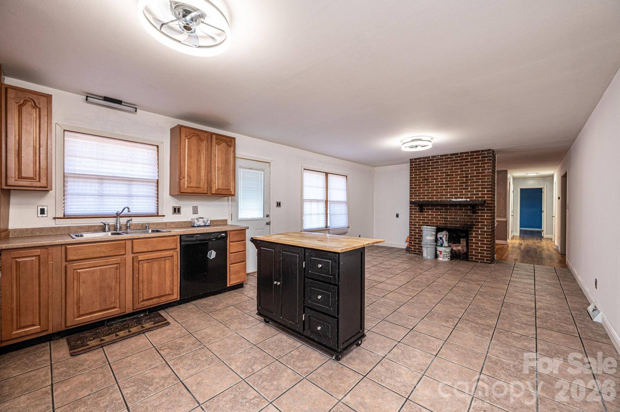 620 Diamondhead Drive Property Photo 19