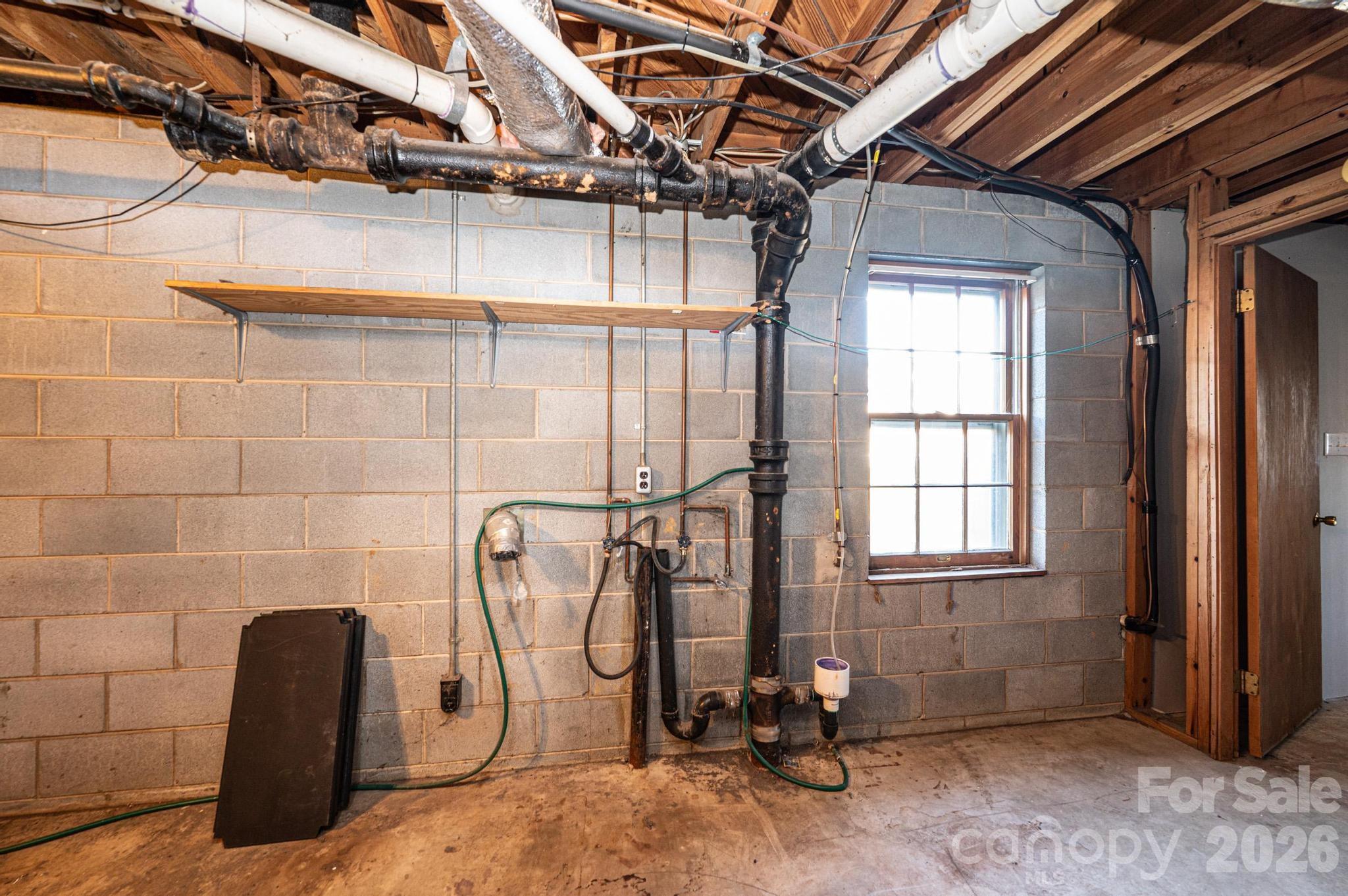 620 Diamondhead Drive Property Photo 45