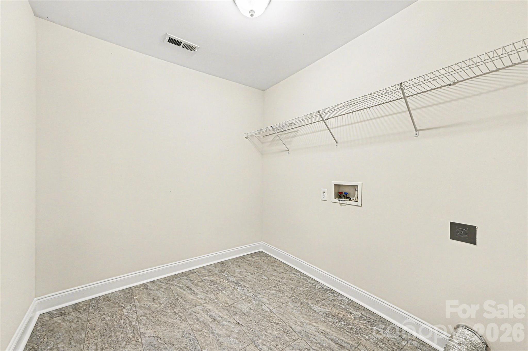 1305 Linden Glen Drive Property Photo 25