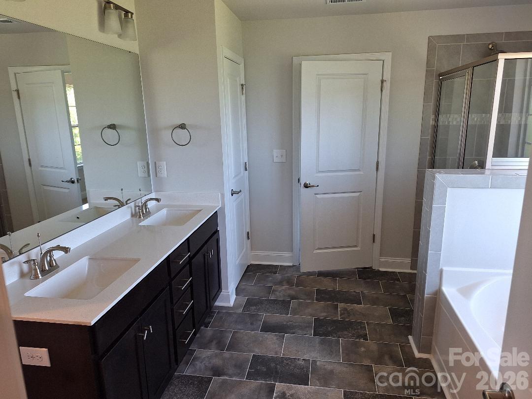 192 Mountain Island Drive 13 Property Photo 14
