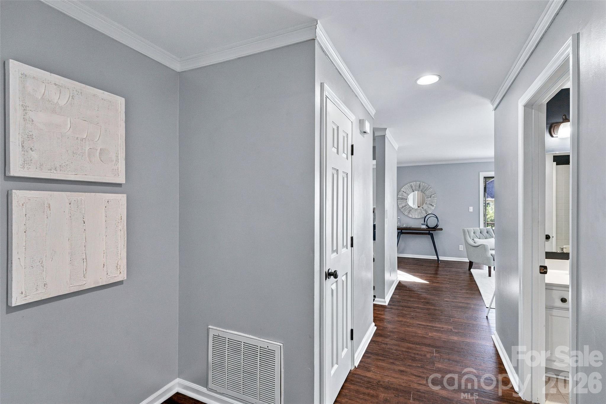 762 Marsh Road 7 Property Photo 7