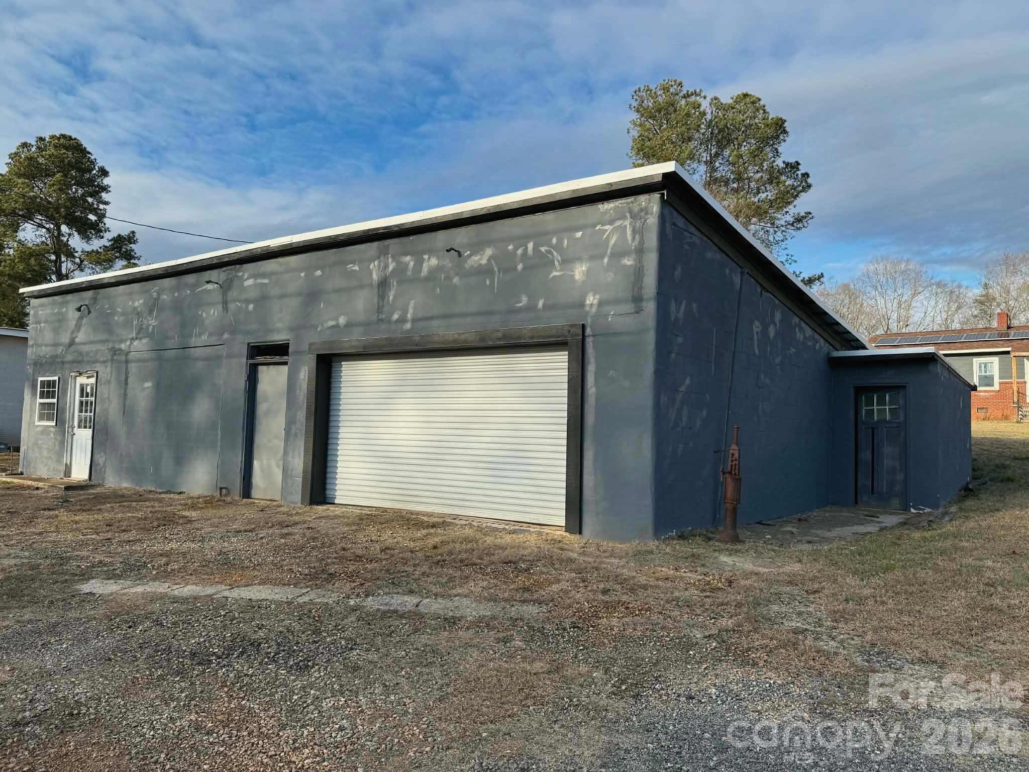 1677 Us 221a Highway Property Photo 5
