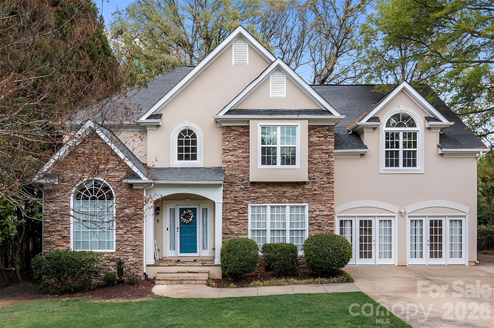 900 Muirfield Drive Property Photo 1