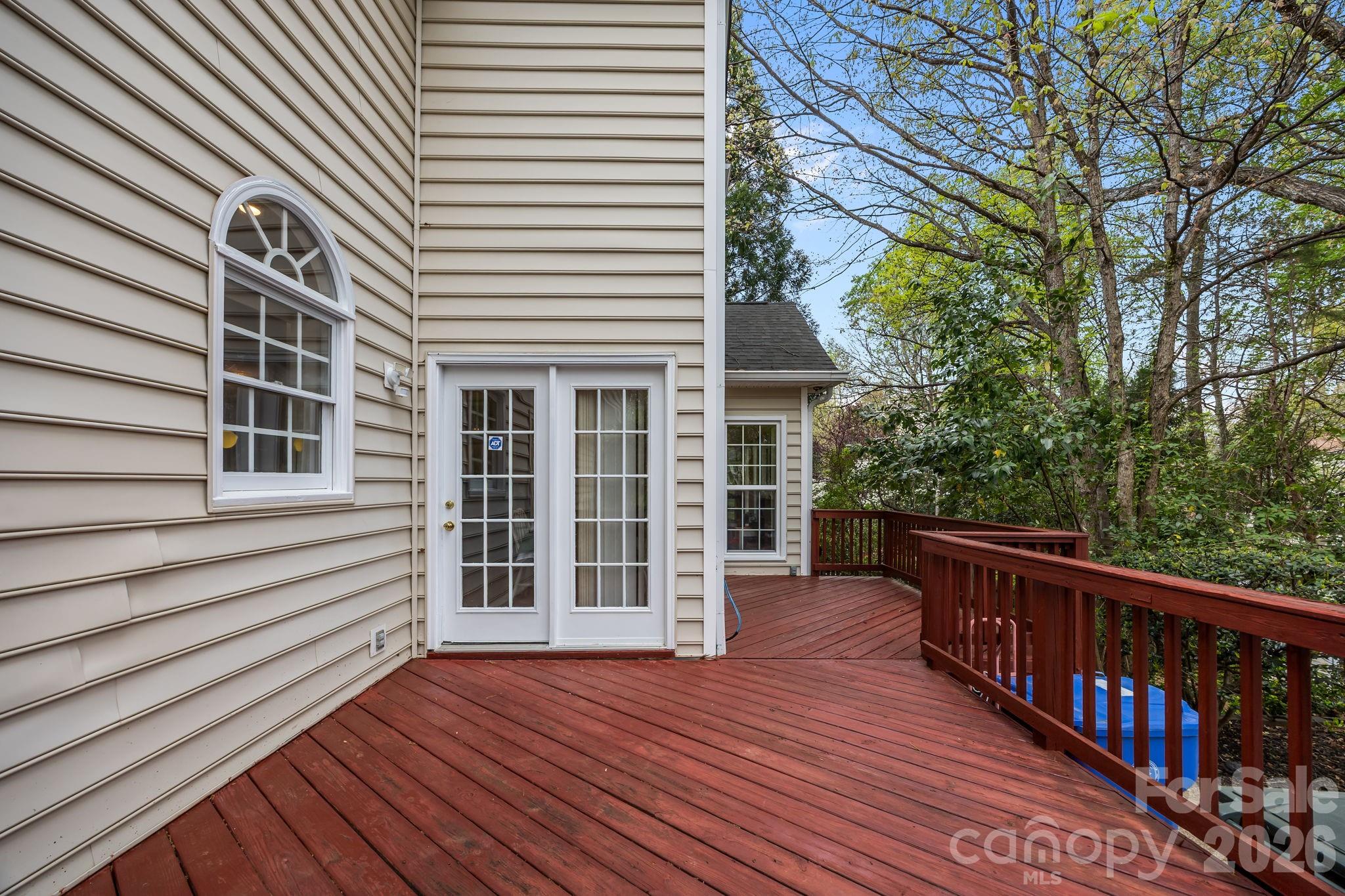 900 Muirfield Drive Property Photo 41