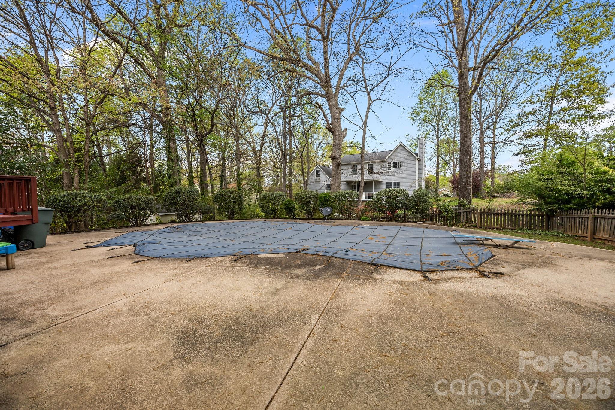 900 Muirfield Drive Property Photo 44