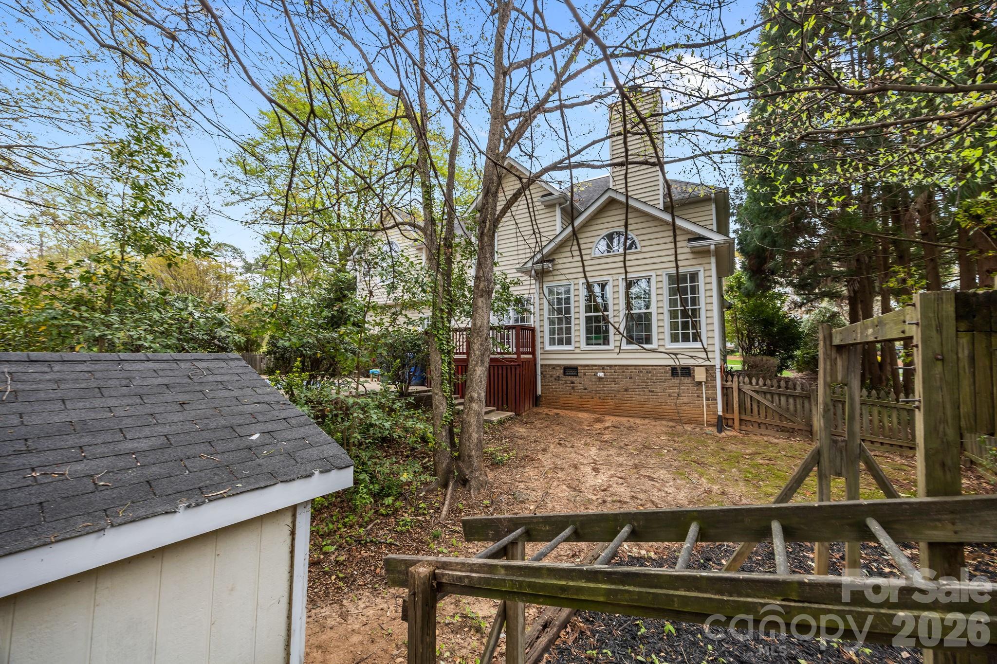900 Muirfield Drive Property Photo 46