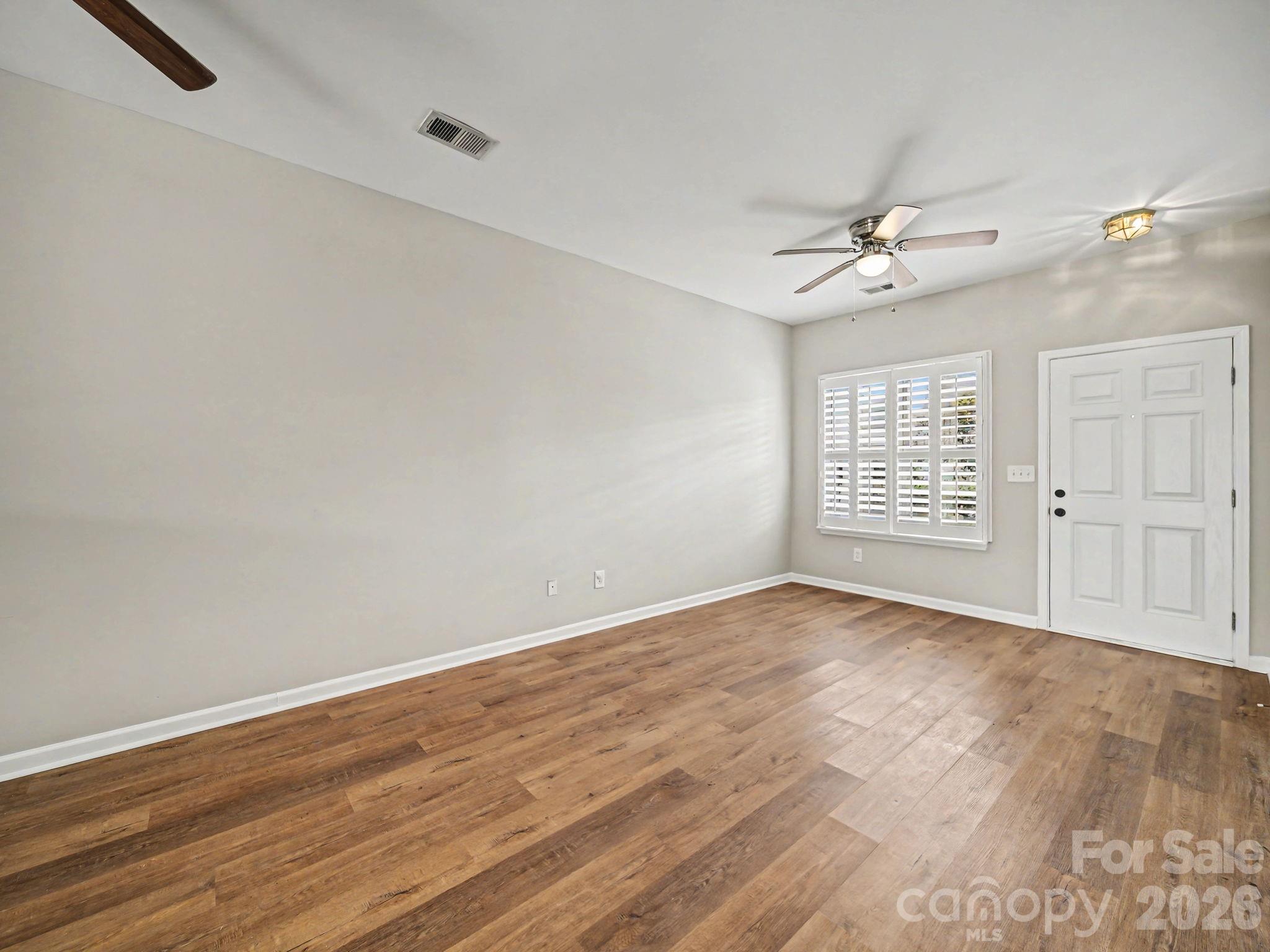 503 Delta Drive Property Photo 3