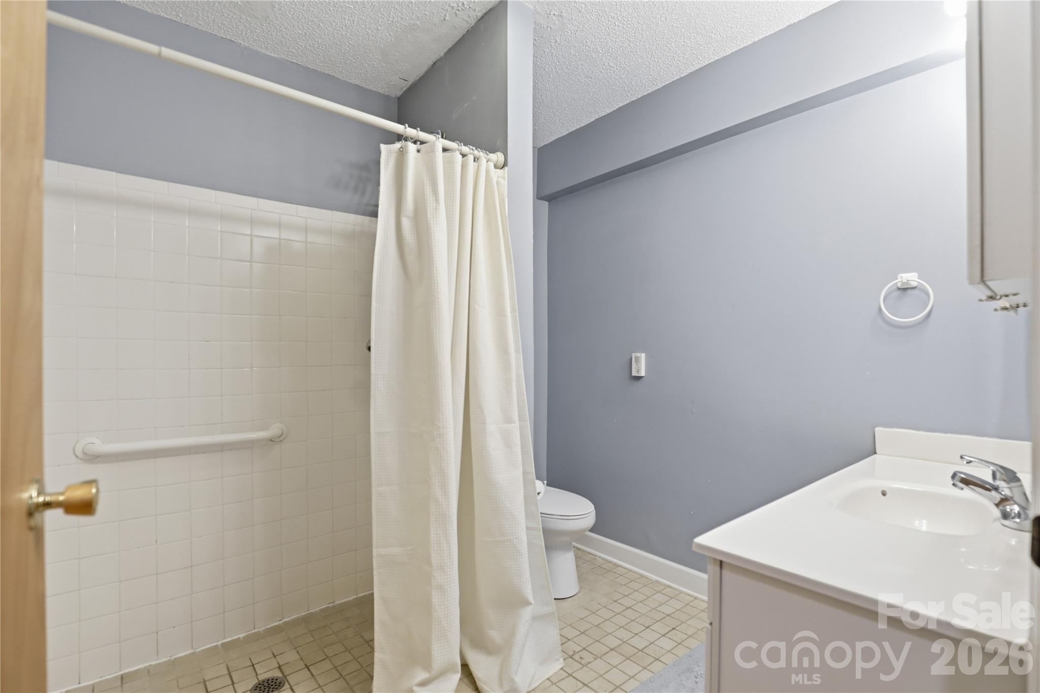 125 Southwood Park Road Property Photo 27