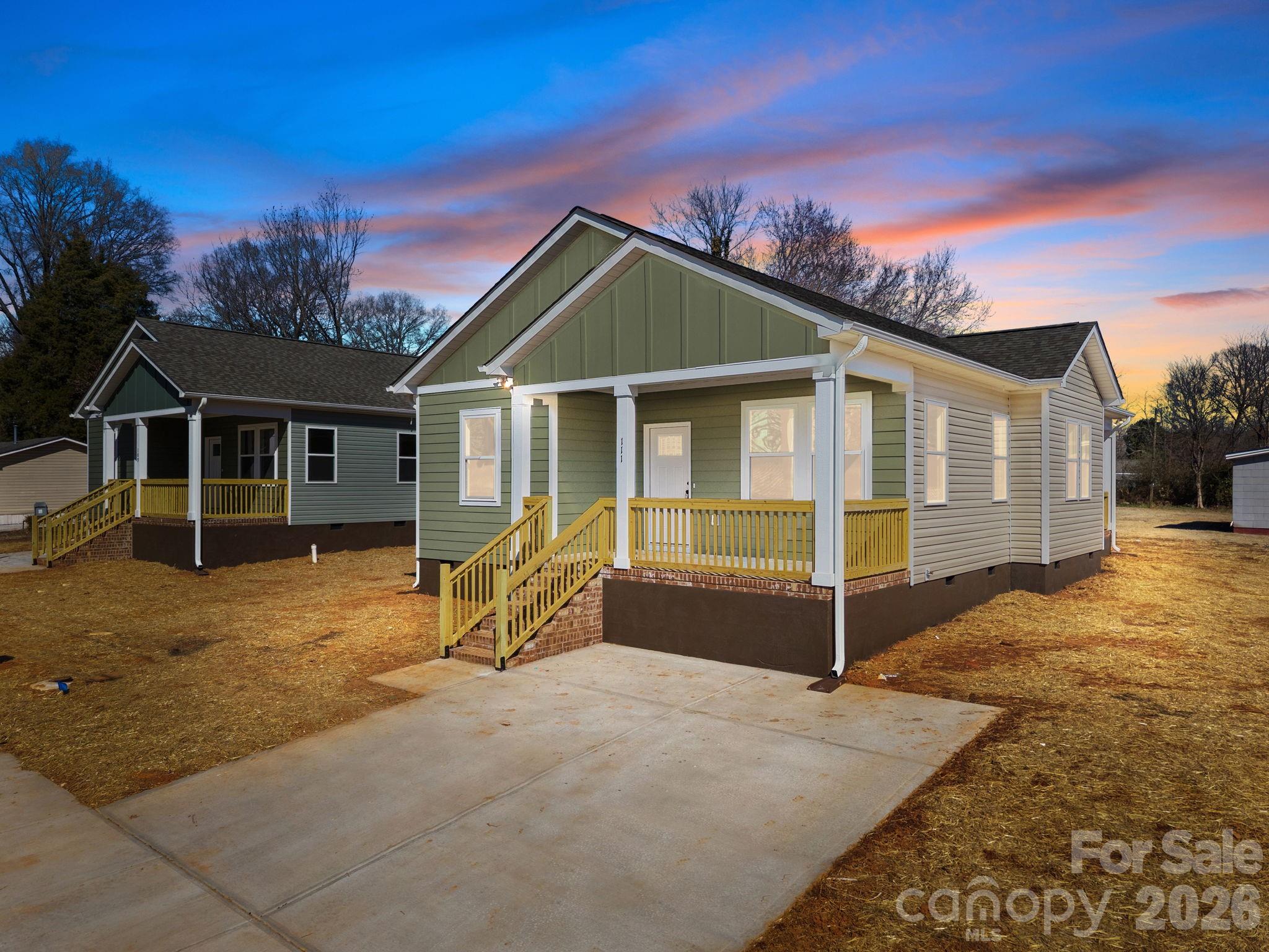 111 E Earnhardt Street Property Photo 1