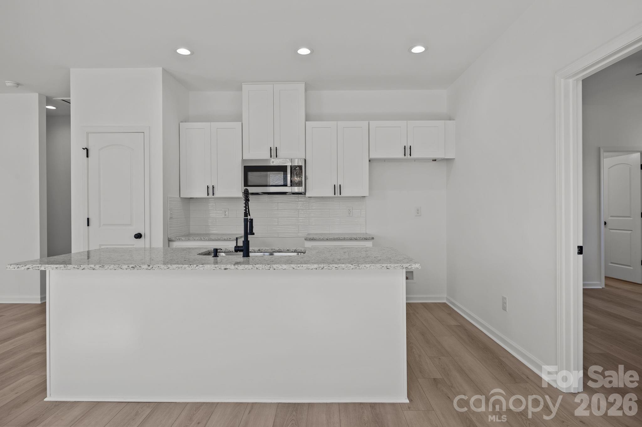 111 E Earnhardt Street Property Photo 21