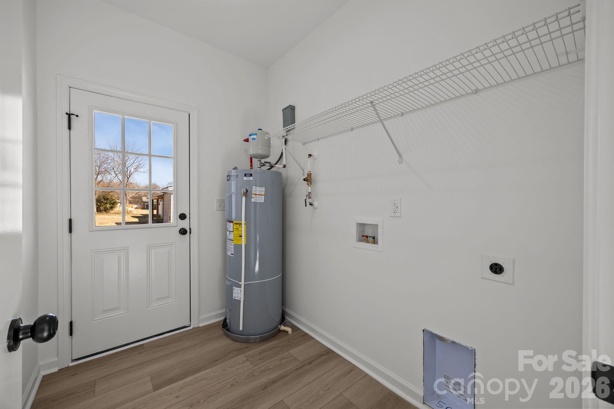111 E Earnhardt Street Property Photo 25