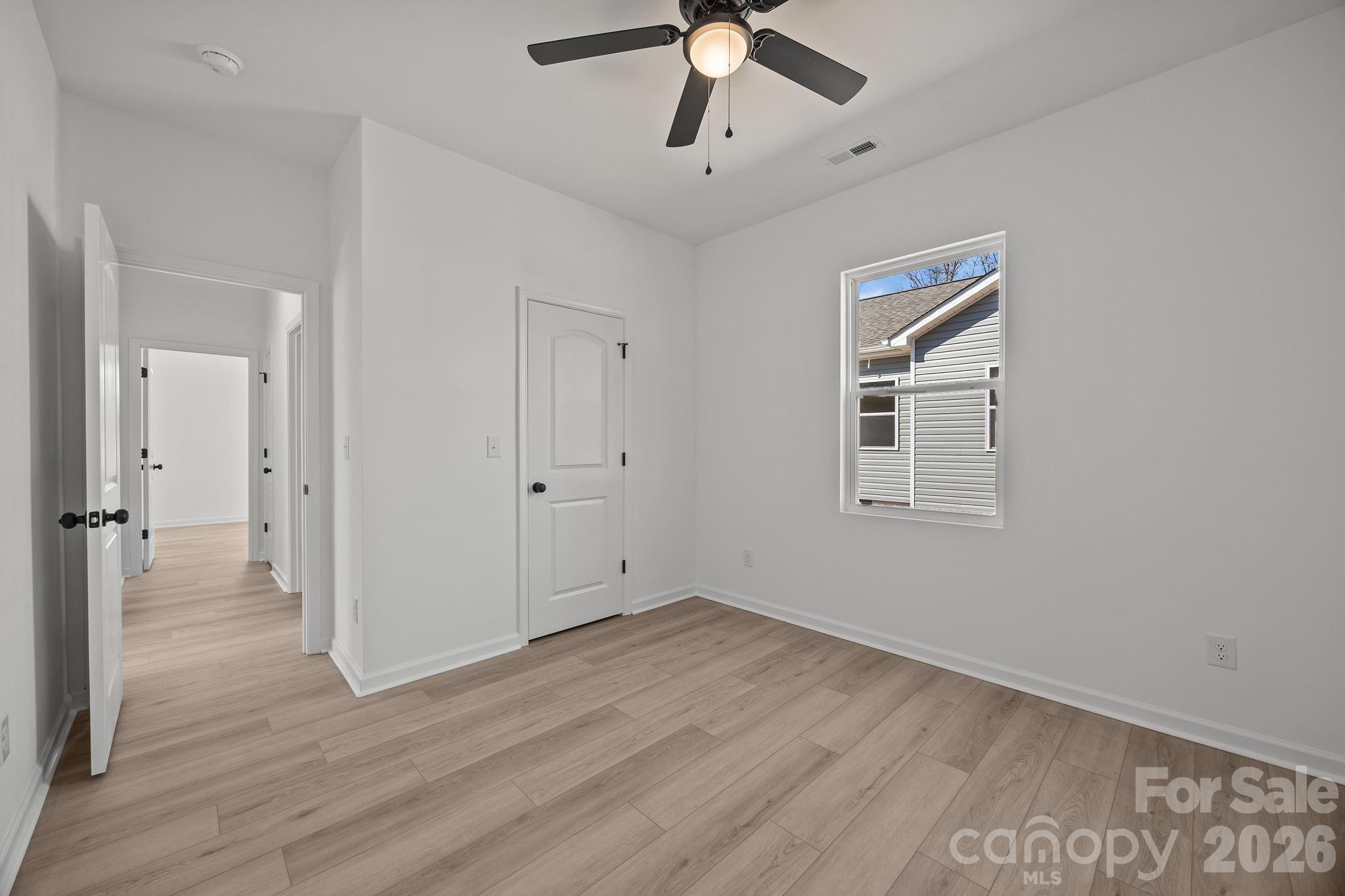 111 E Earnhardt Street Property Photo 35