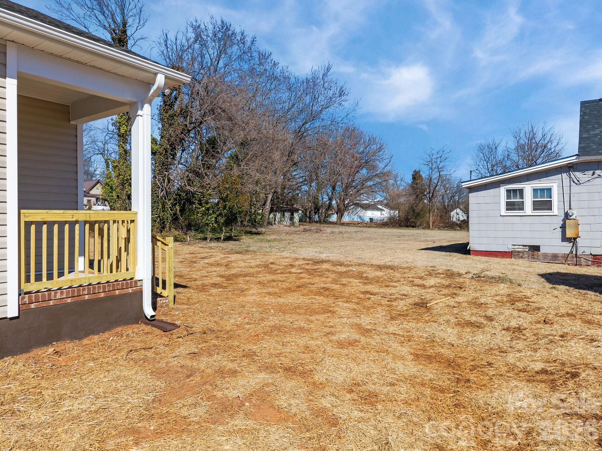 111 E Earnhardt Street Property Photo 36