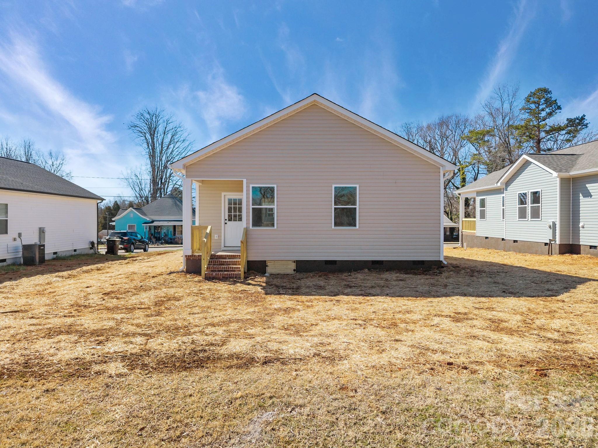 111 E Earnhardt Street Property Photo 38